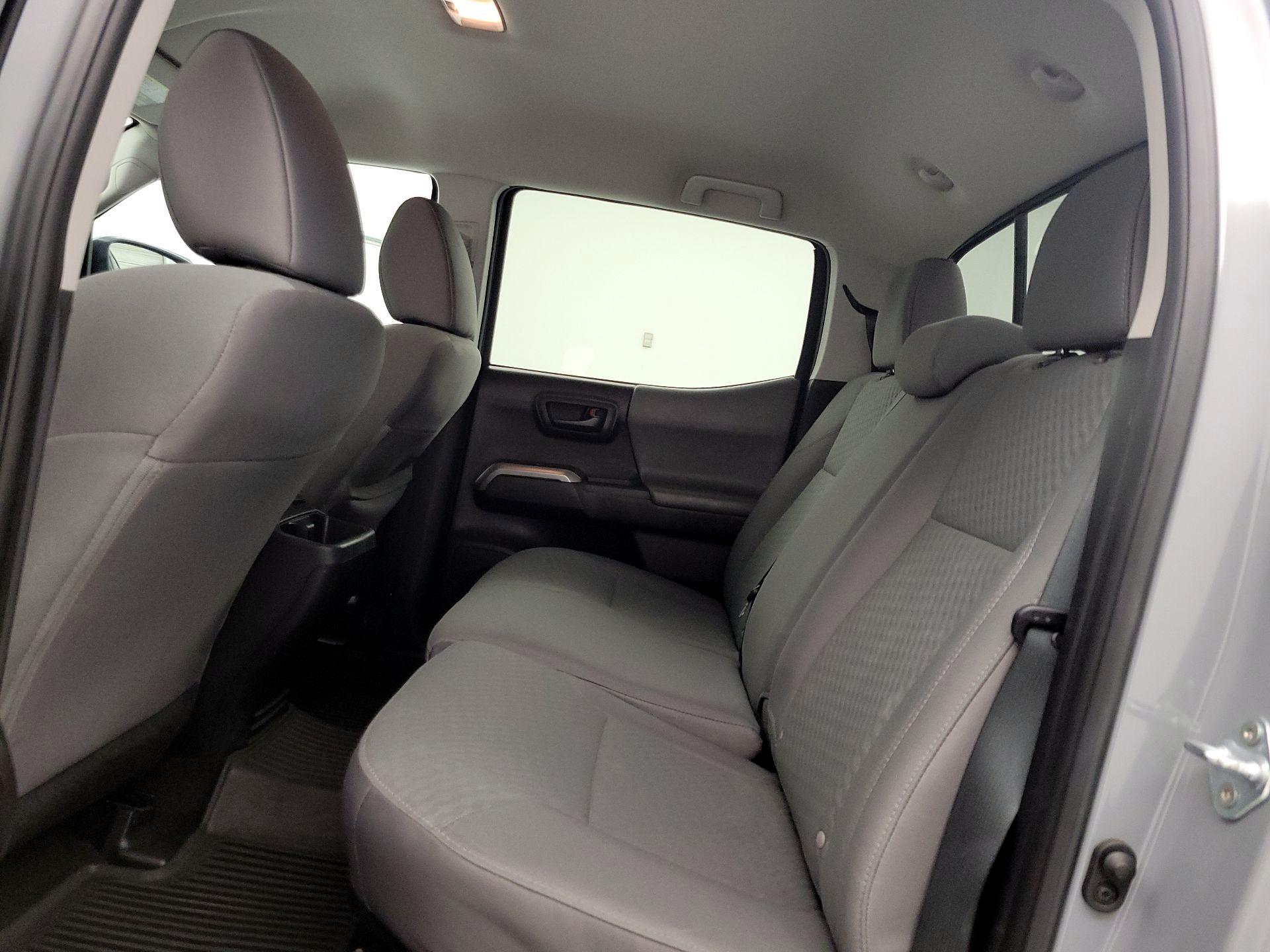 Thumbnail: 2021 Toyota Tacoma - 19