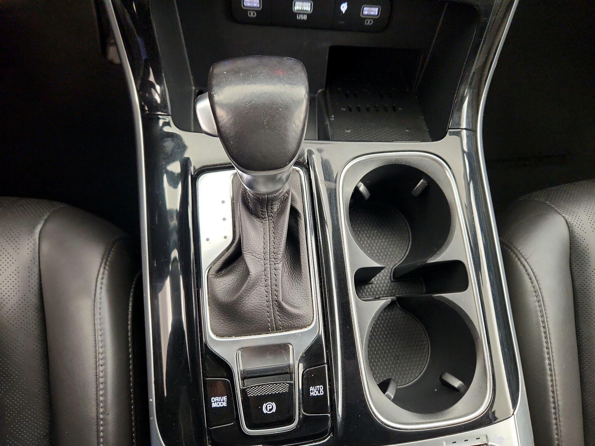 Thumbnail: 2022 Kia Carnival - 18