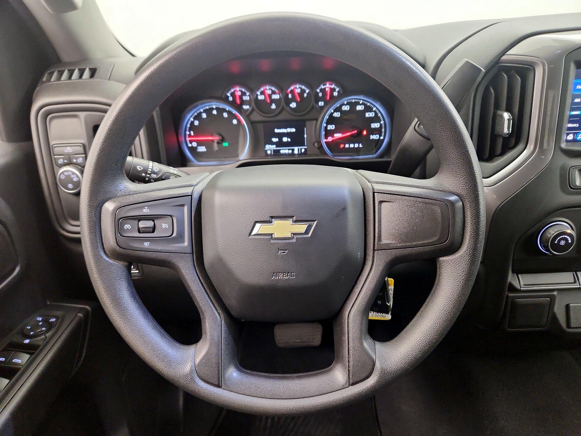 Thumbnail: 2020 Chevrolet Silverado 1500 - 10