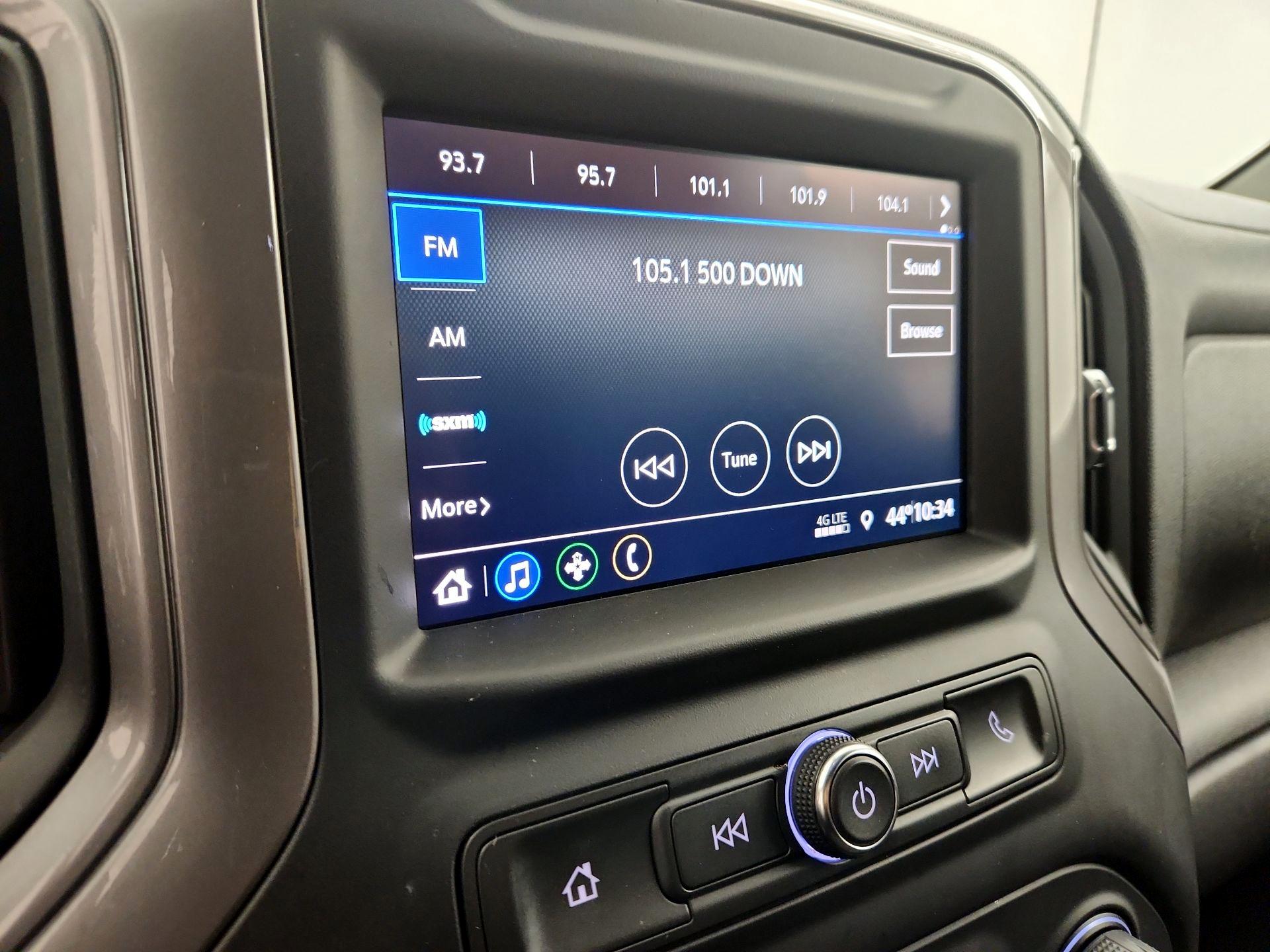 Thumbnail: 2020 Chevrolet Silverado 1500 - 15