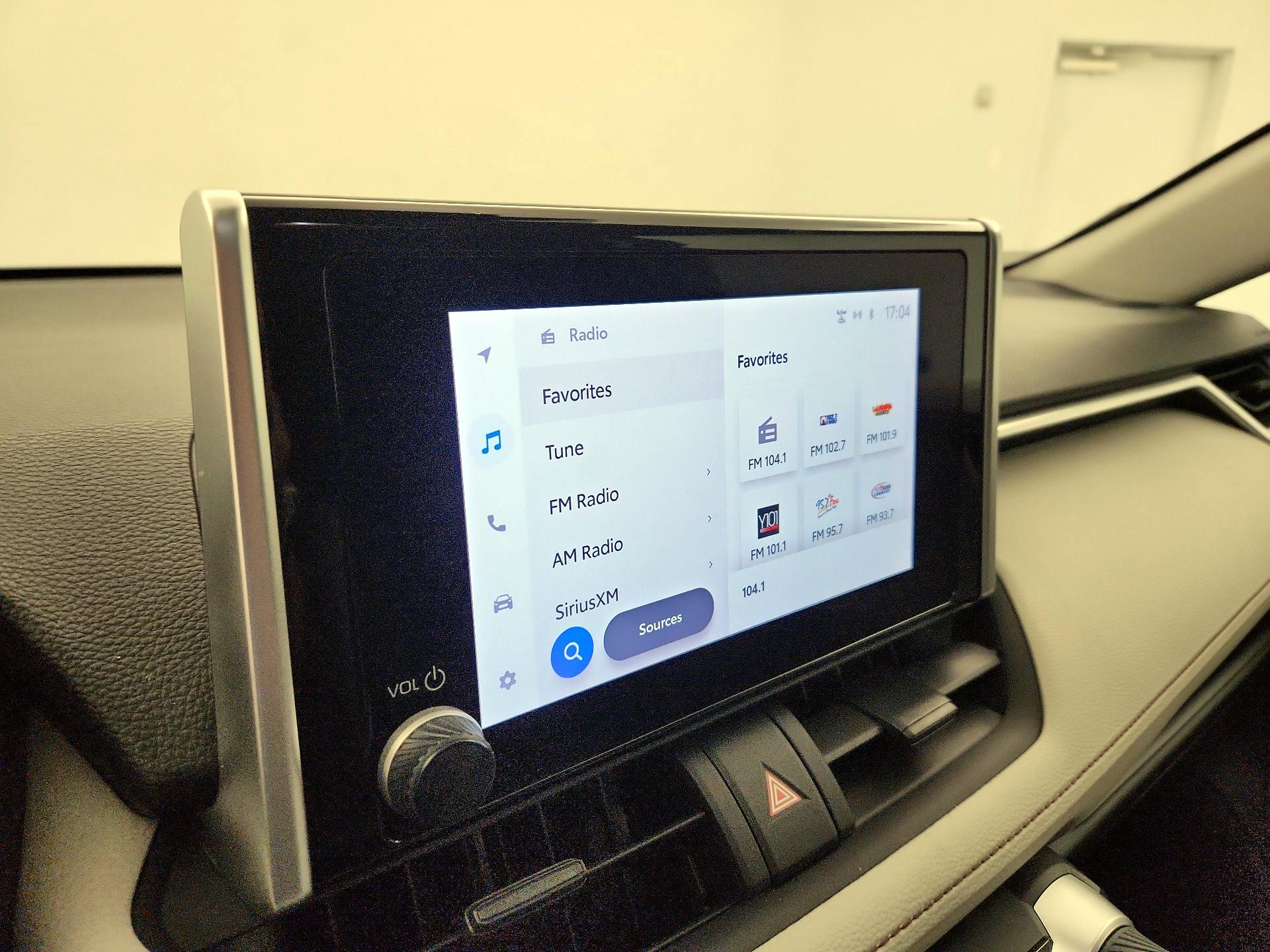 Thumbnail: 2023 Toyota RAV4 - 15