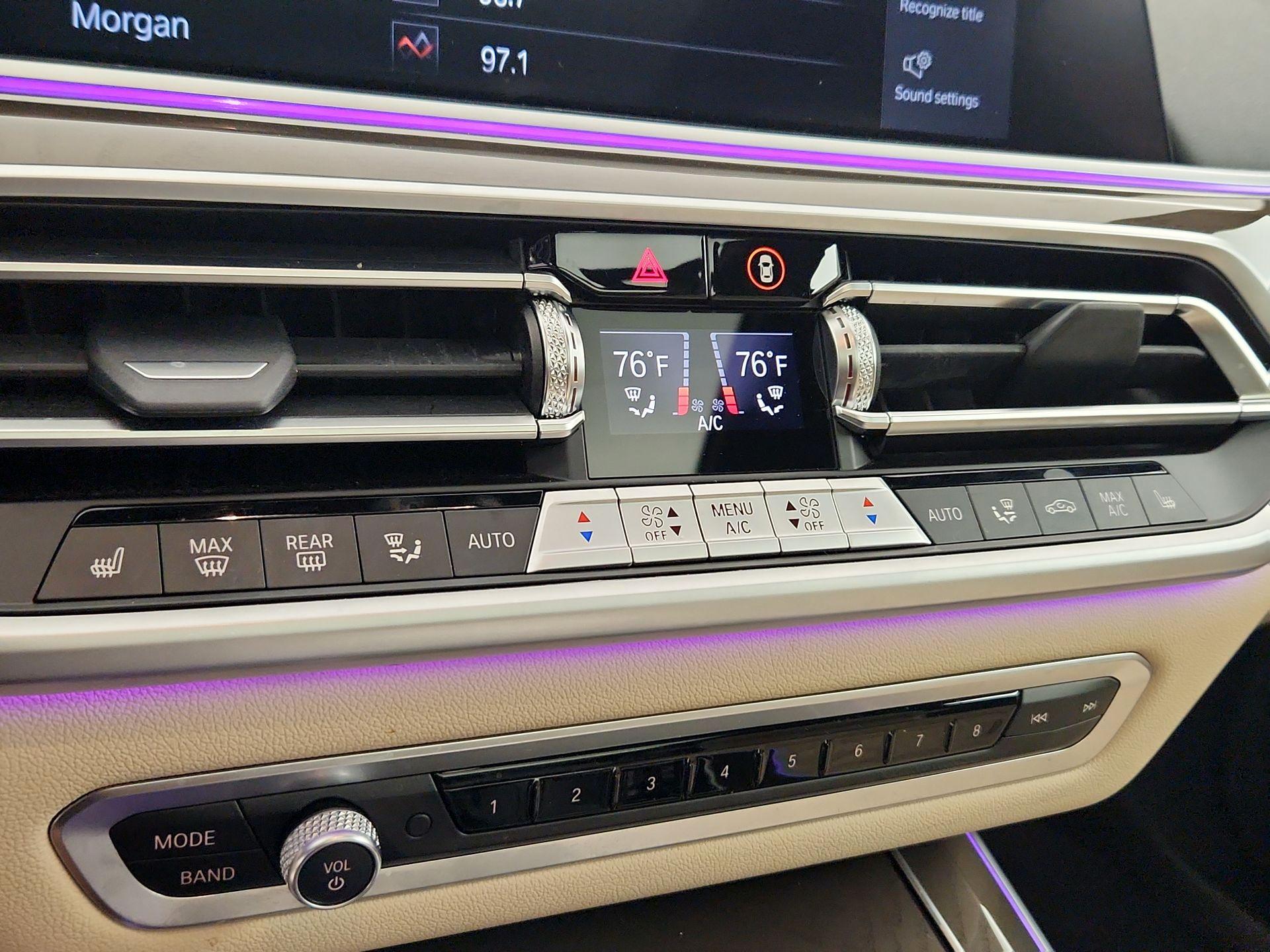 Thumbnail: 2022 BMW X5 - 17