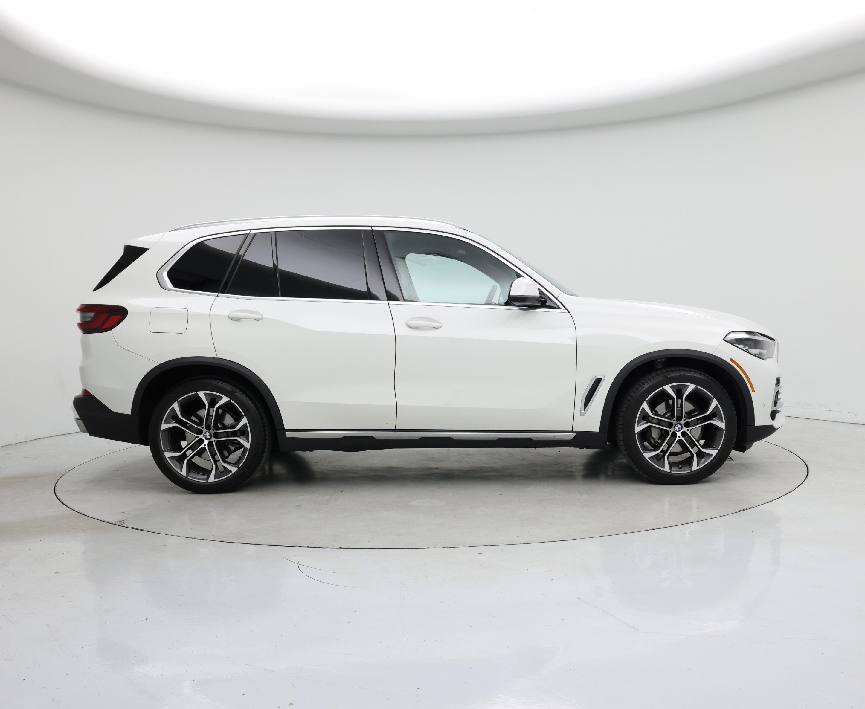 Thumbnail: 2022 BMW X5 - 7