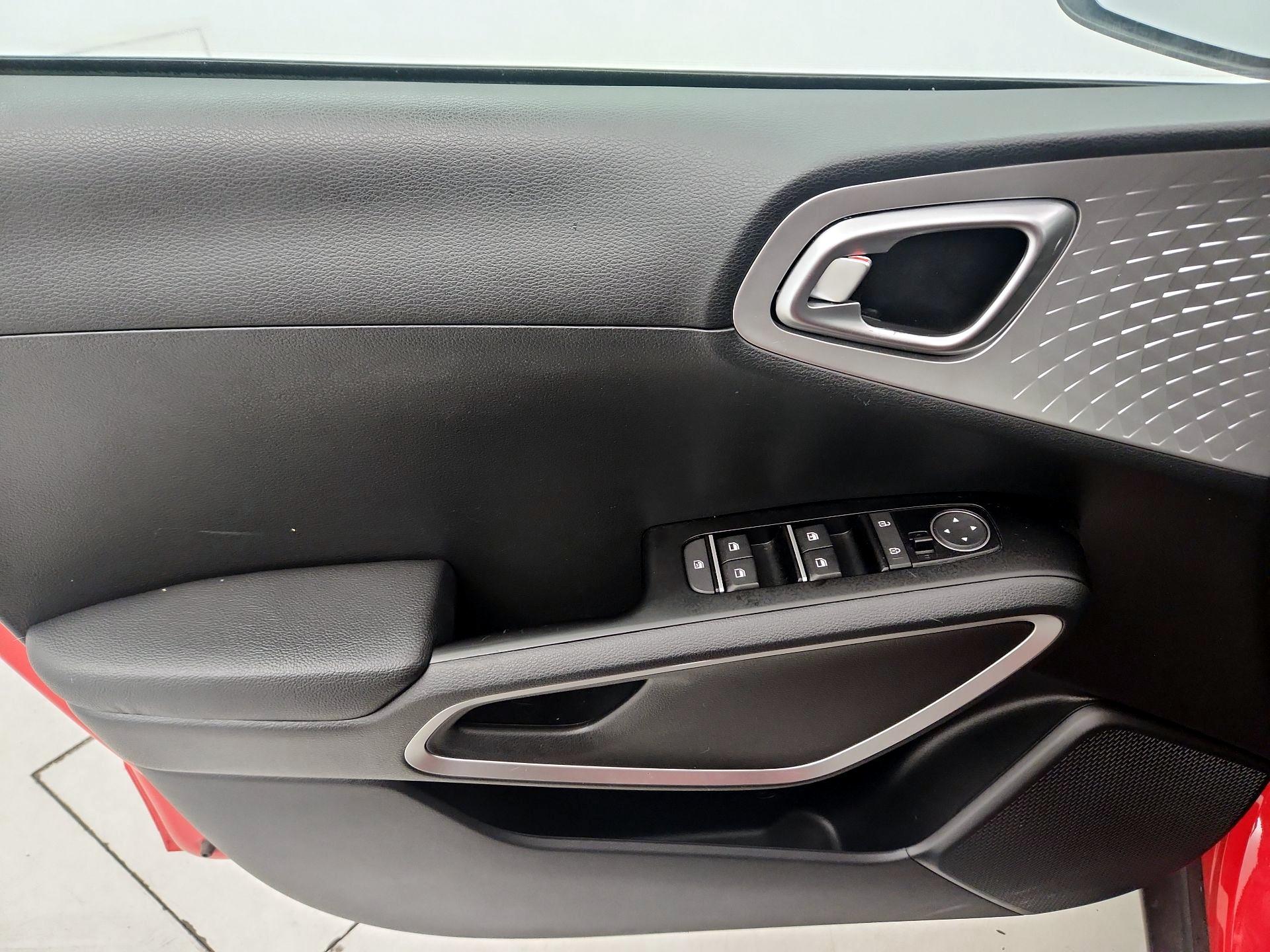 Thumbnail: 2022 Kia Soul - 12