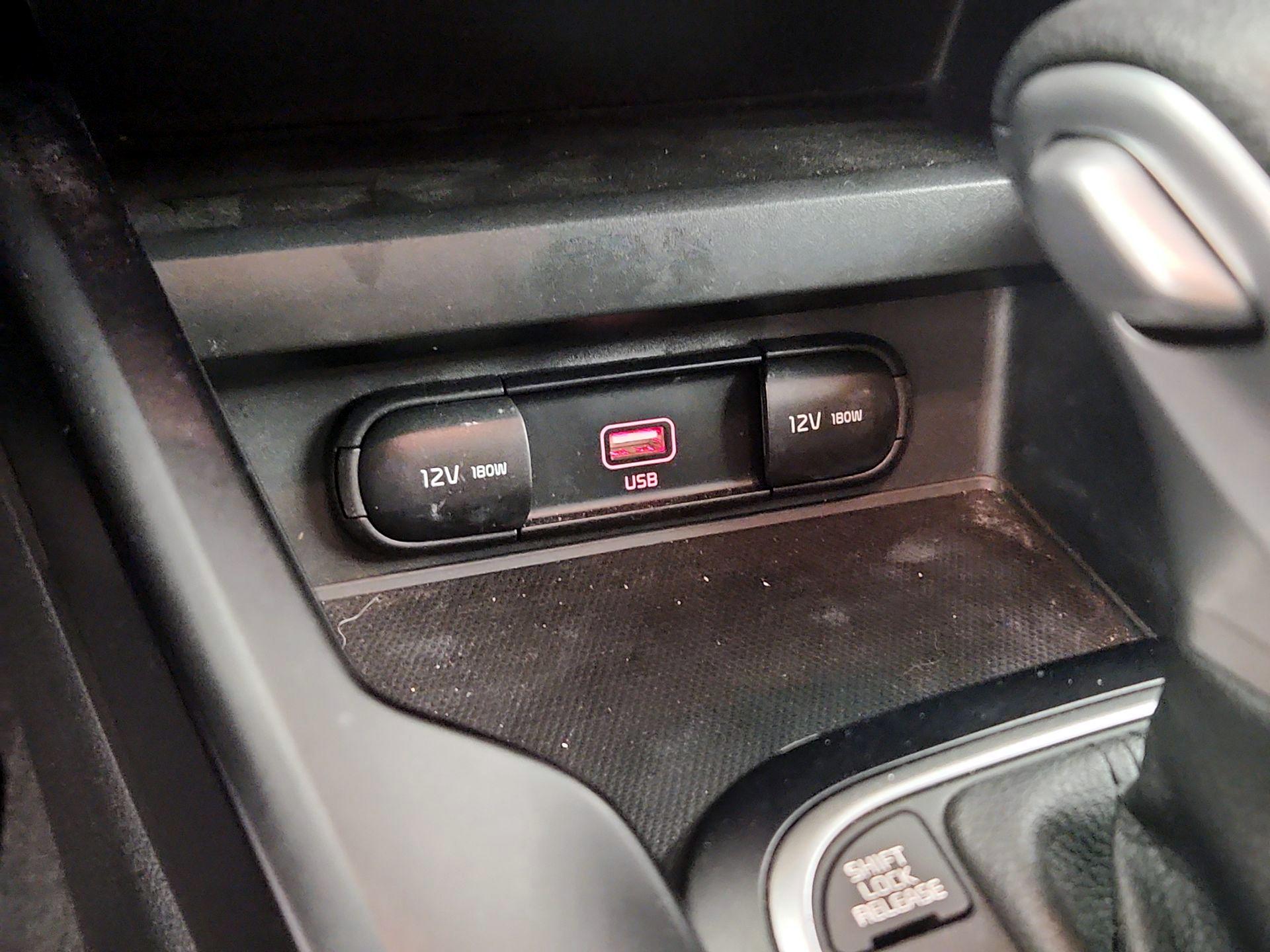 Thumbnail: 2022 Kia Soul - 18