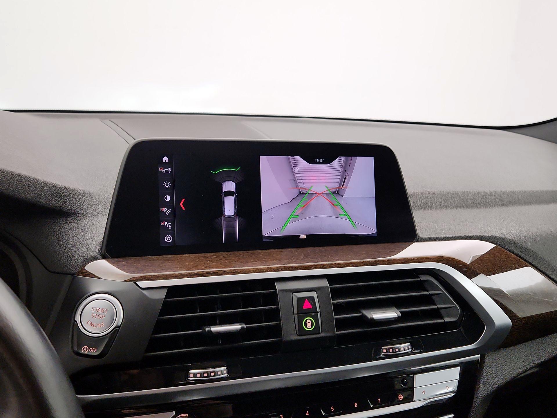 Thumbnail: 2021 BMW X3 - 15