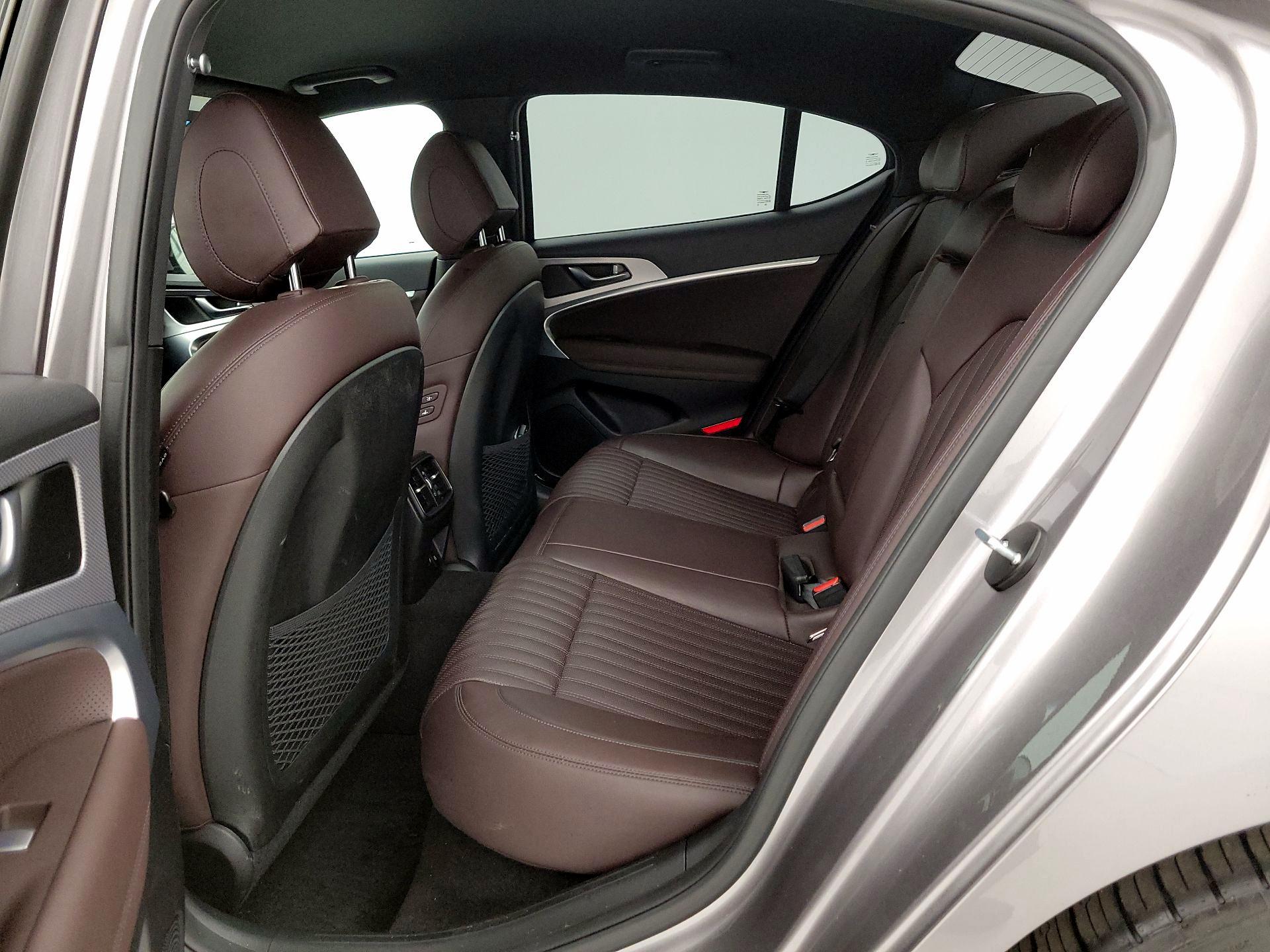 Thumbnail: 2022 Genesis G70 - 20