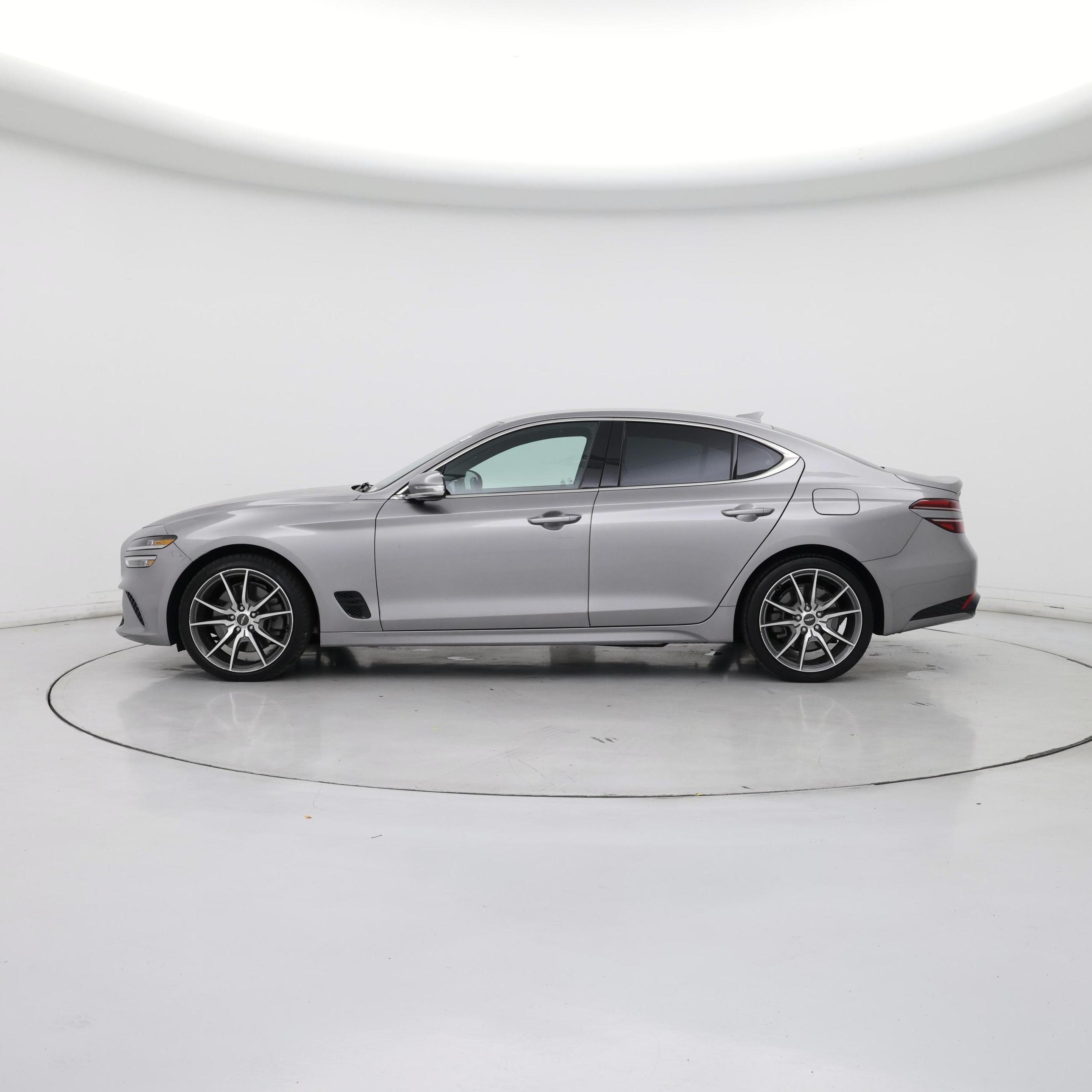 Thumbnail: 2022 Genesis G70 - 3