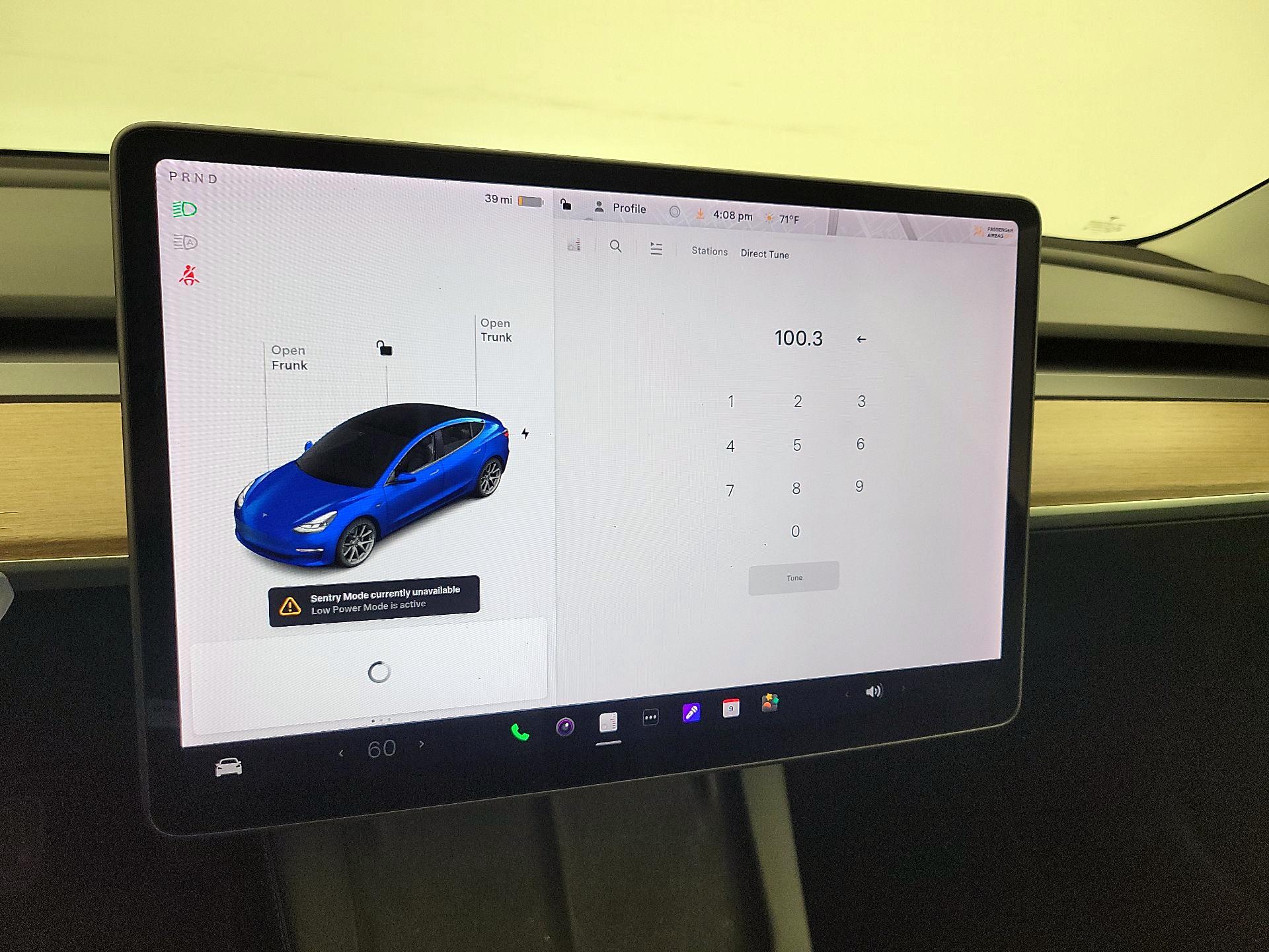 Thumbnail: 2021 Tesla Model 3 - 15