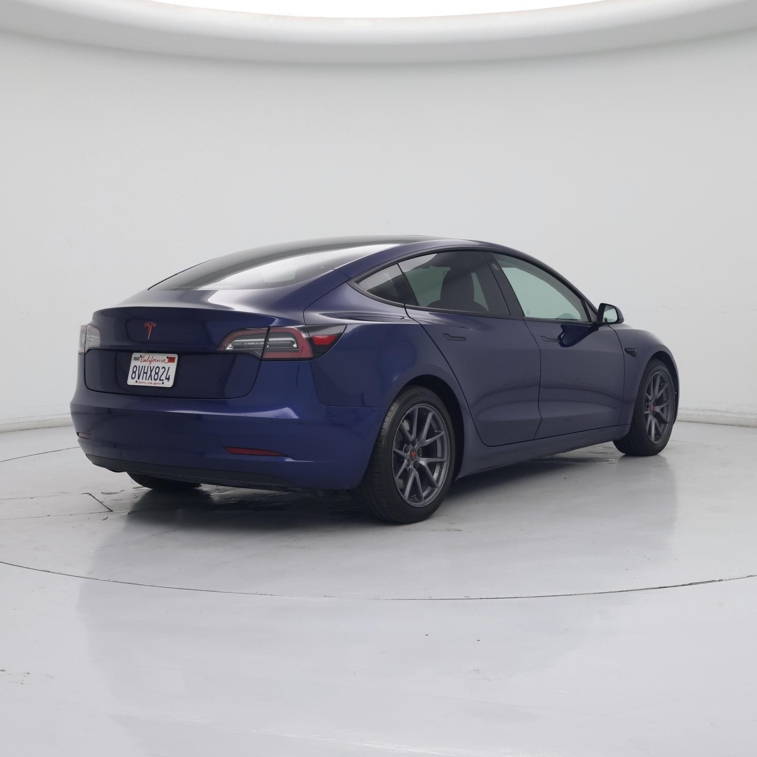 Thumbnail: 2021 Tesla Model 3 - 8