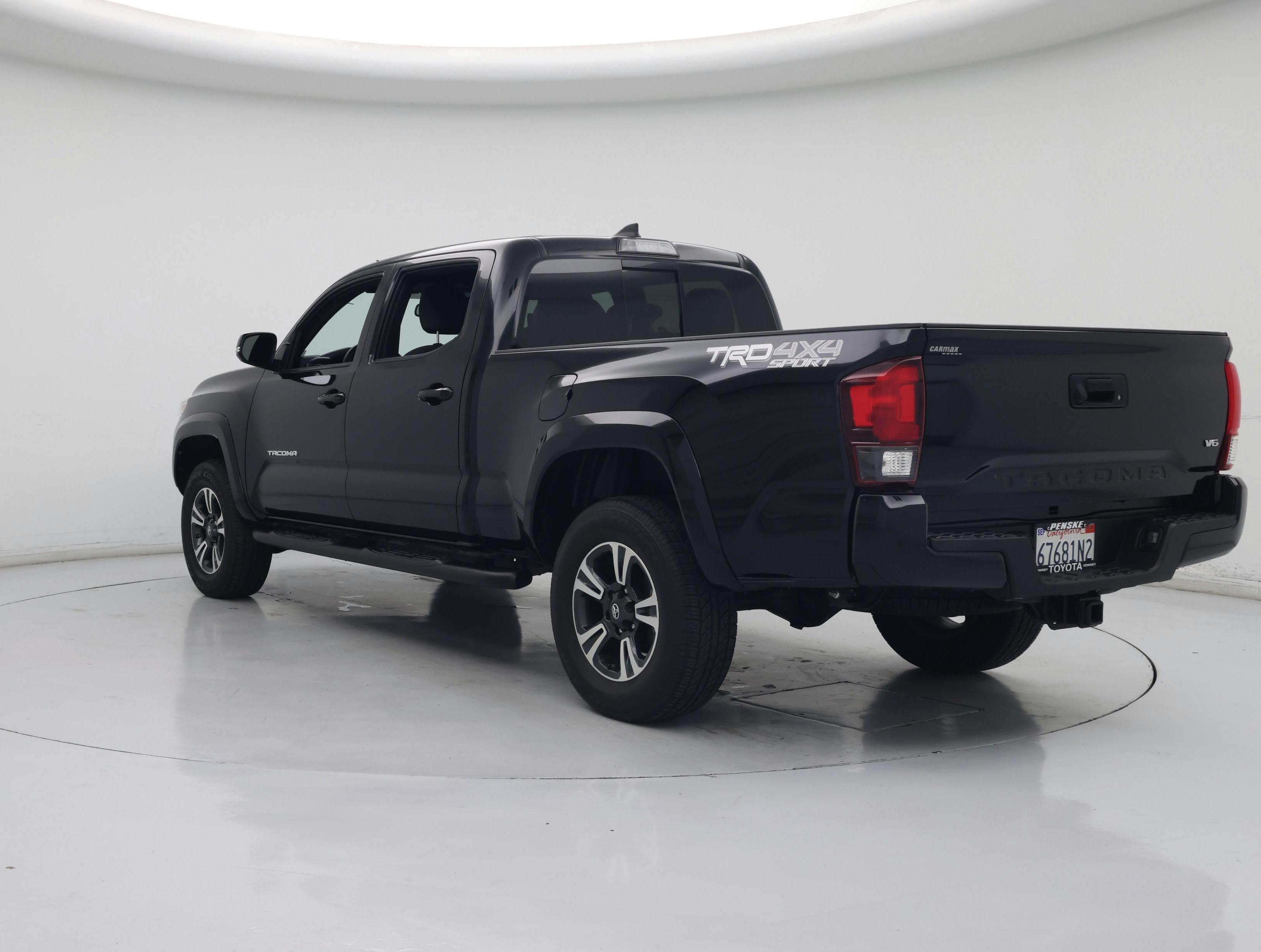 Thumbnail: 2018 Toyota Tacoma - 2