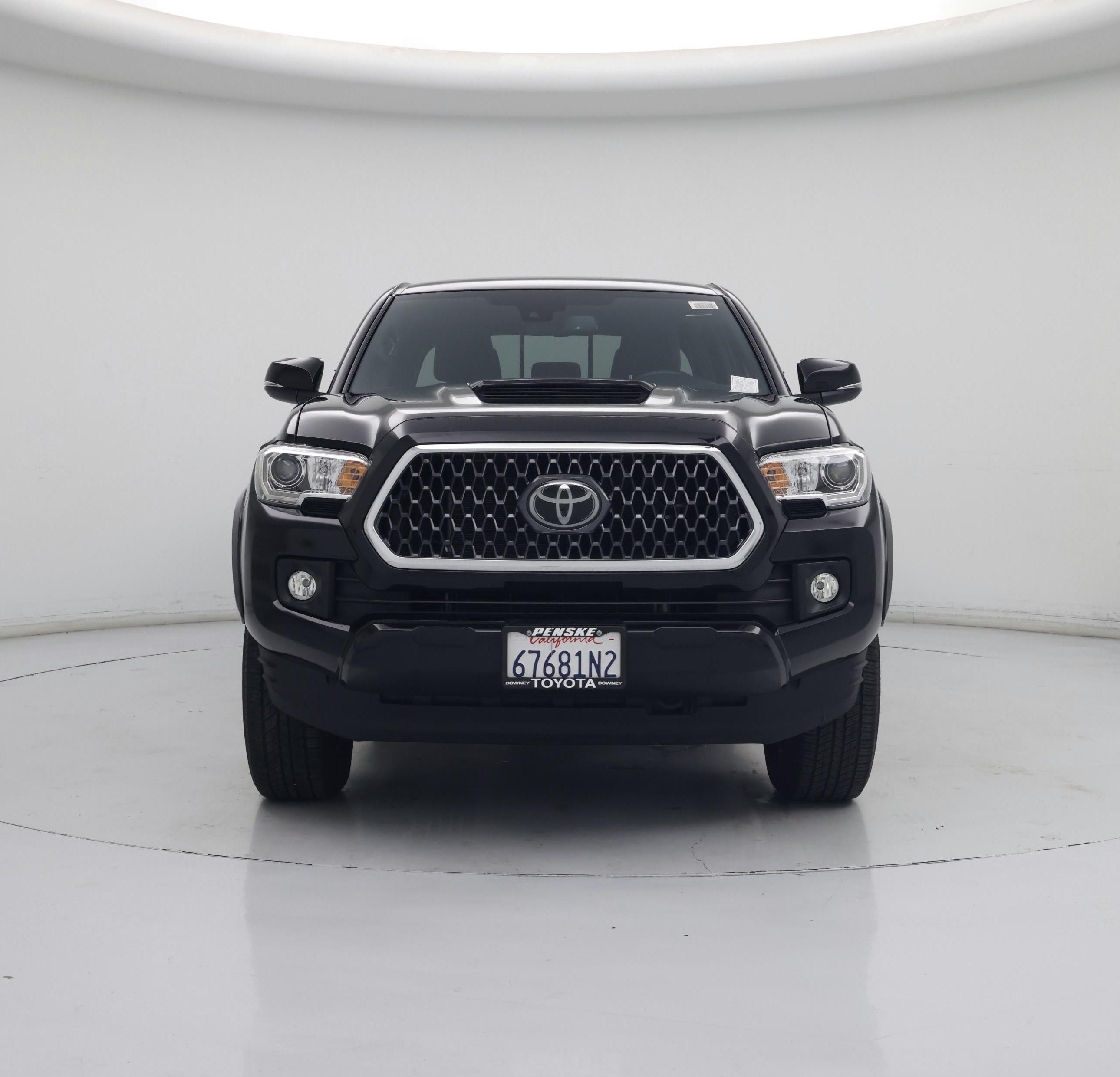 Thumbnail: 2018 Toyota Tacoma - 5