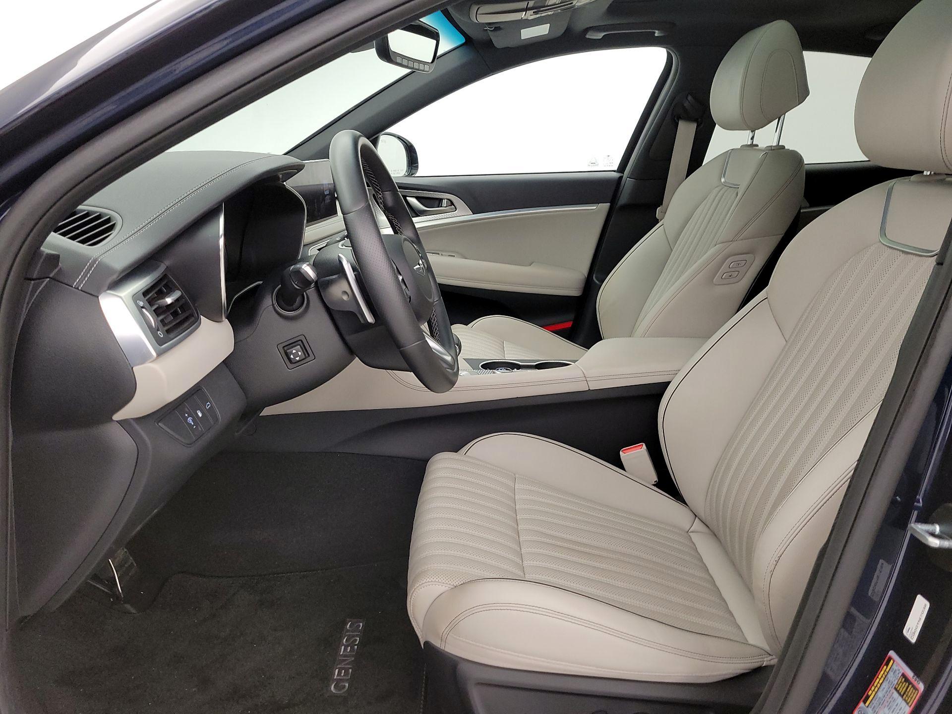 Thumbnail: 2023 Genesis G70 - 11