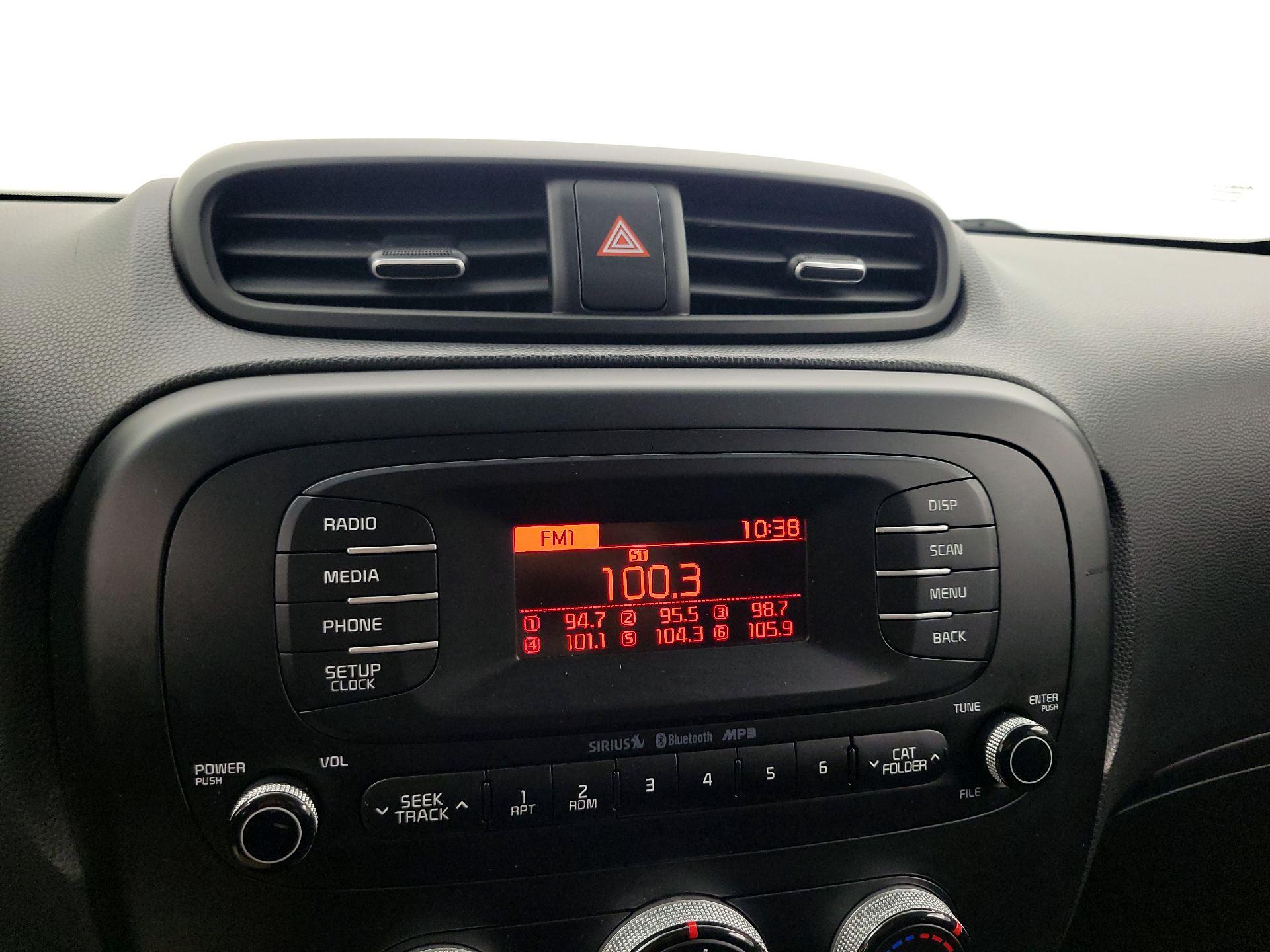 Thumbnail: 2016 Kia Soul - 14