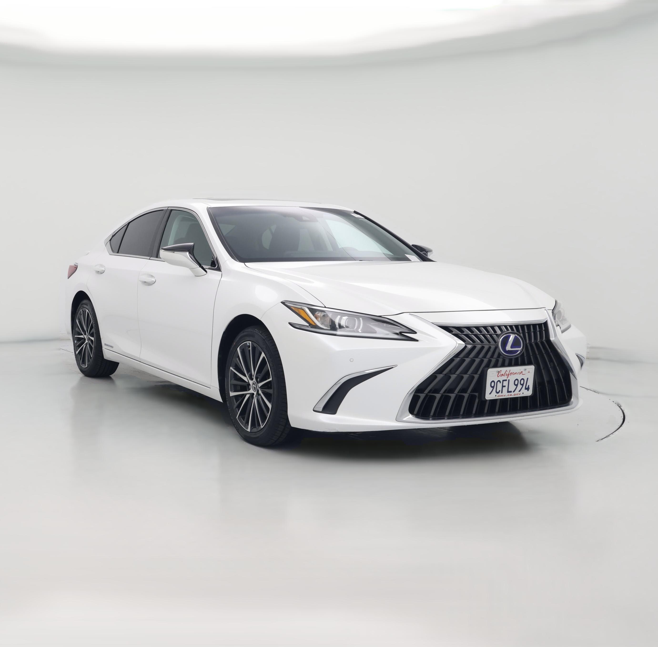 Thumbnail: 2022 Lexus ES - 1