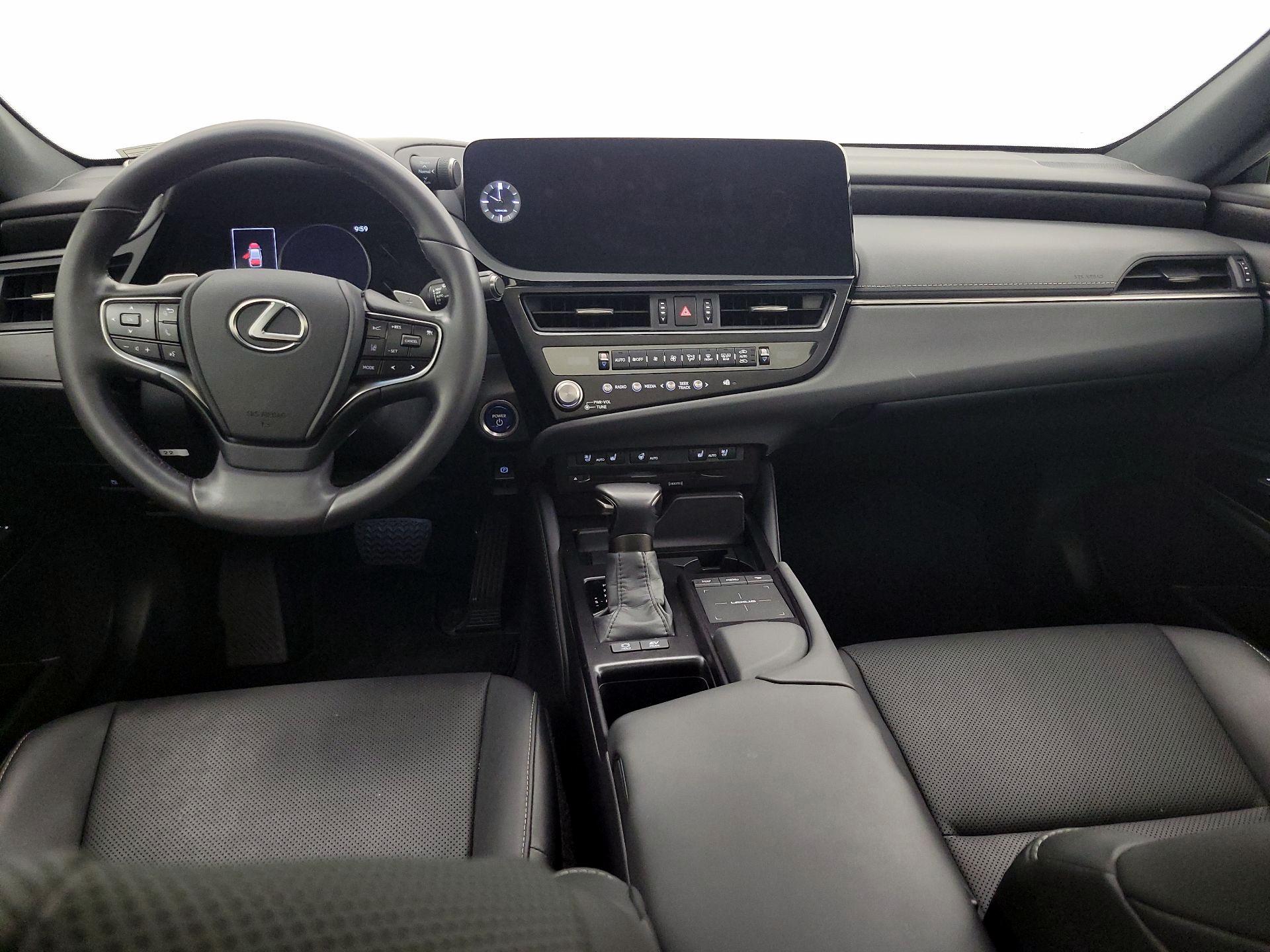 Thumbnail: 2022 Lexus ES - 9