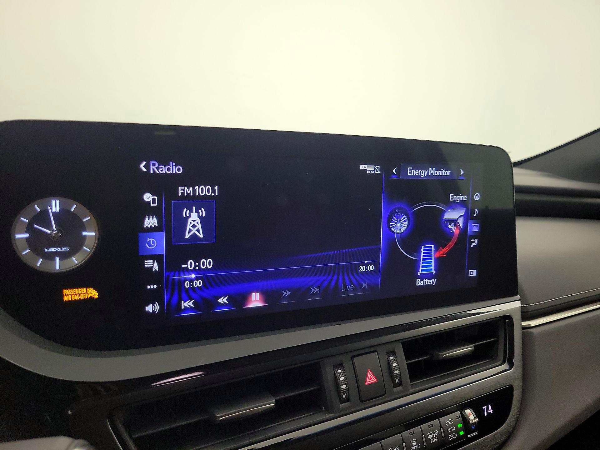 Thumbnail: 2022 Lexus ES - 14