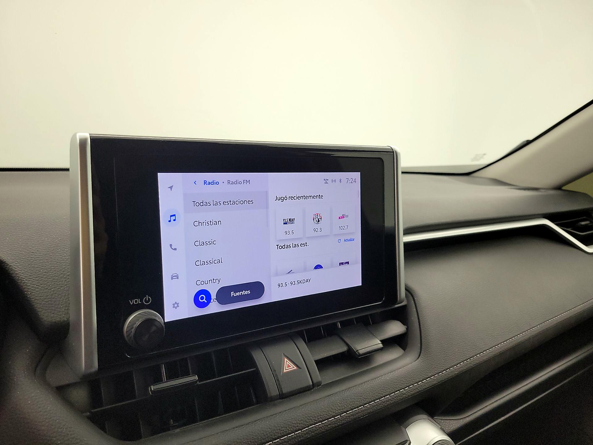 Thumbnail: 2023 Toyota RAV4 - 15