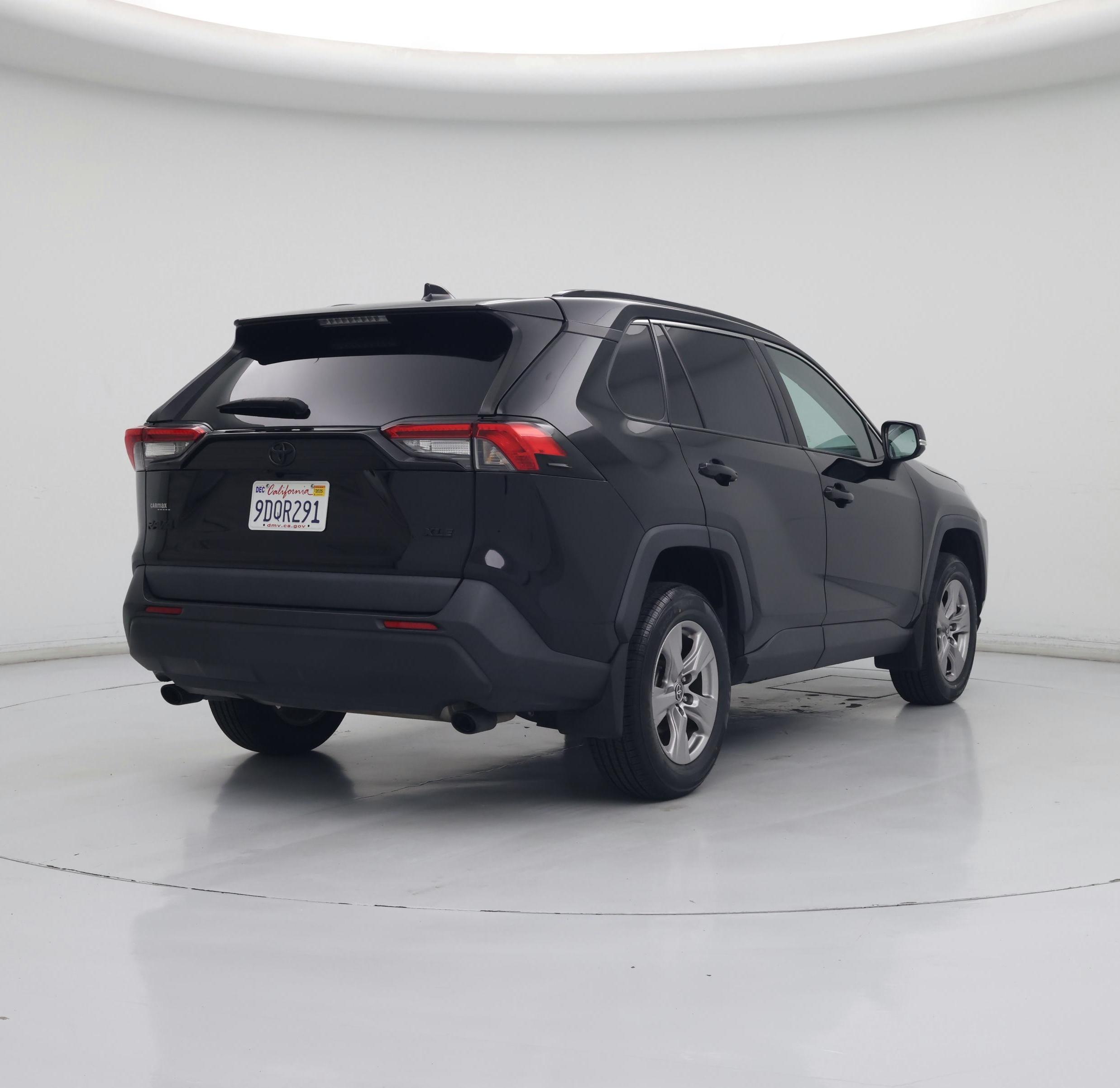 Thumbnail: 2023 Toyota RAV4 - 8