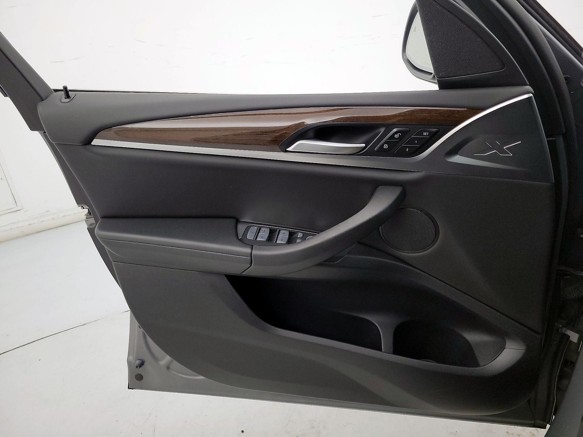 Thumbnail: 2023 BMW X3 - 12