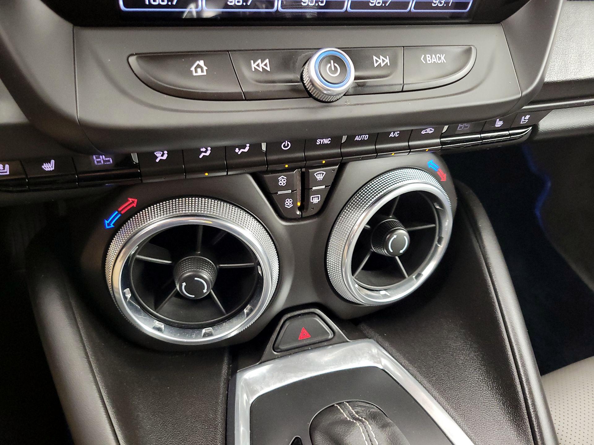 Thumbnail: 2017 Chevrolet Camaro - 17