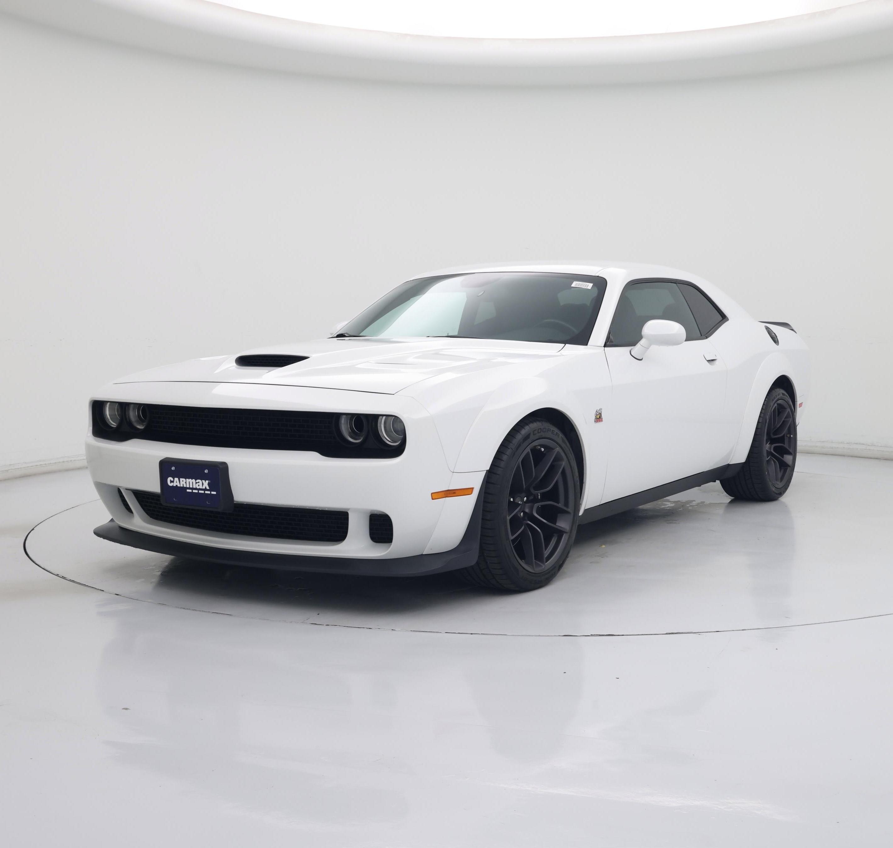 Thumbnail: 2019 Dodge Challenger - 4