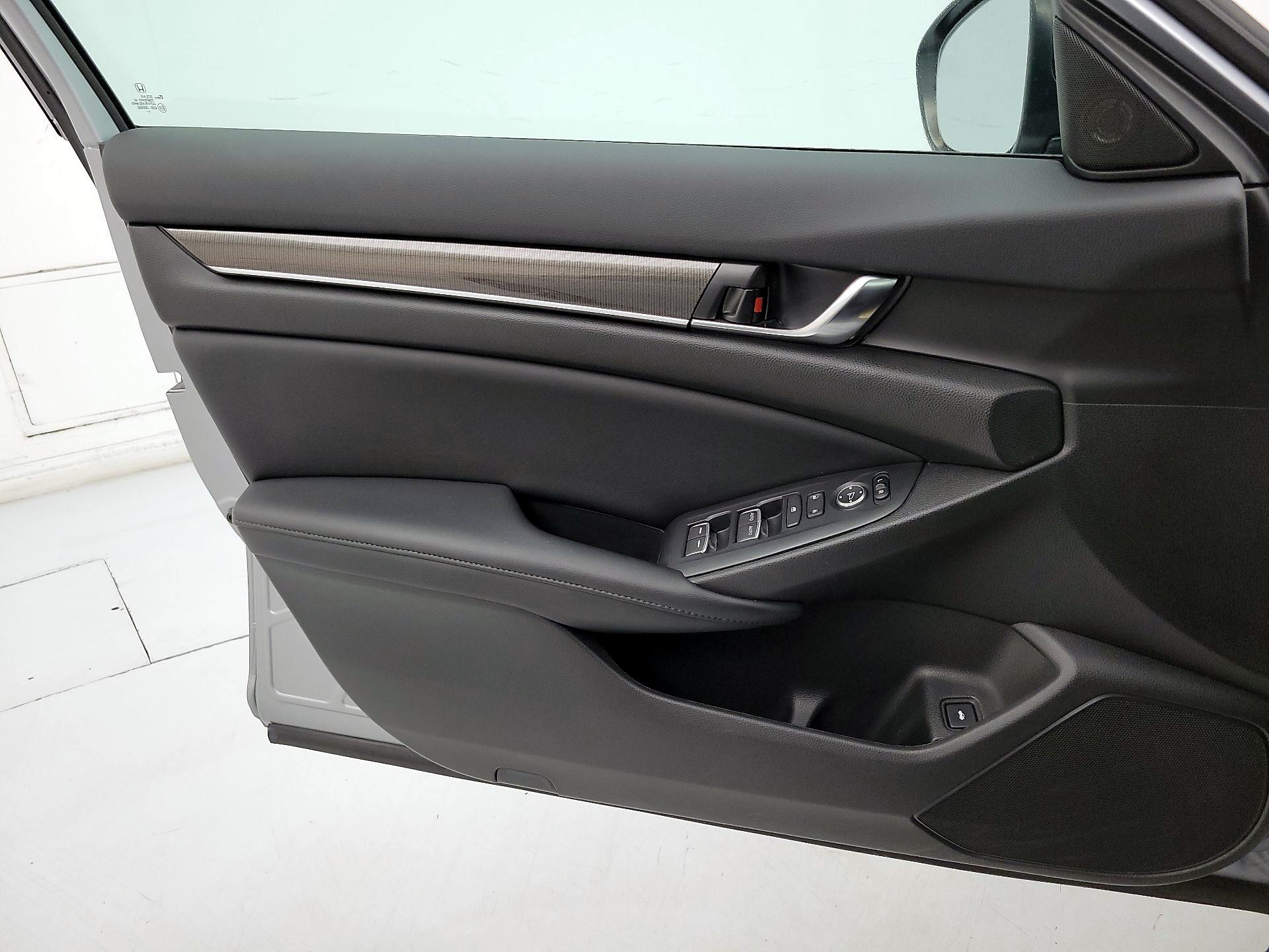 Thumbnail: 2022 Honda Accord - 12