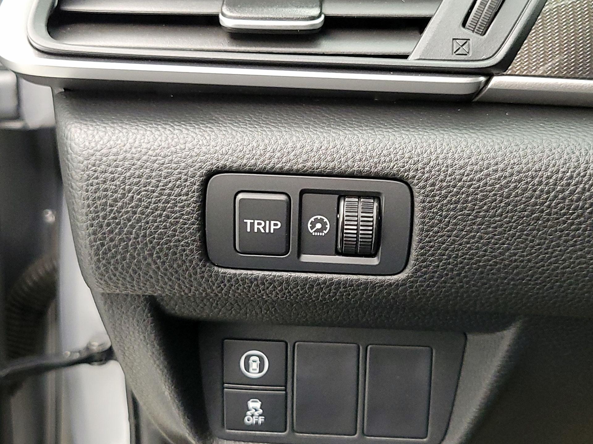 Thumbnail: 2022 Honda Accord - 13