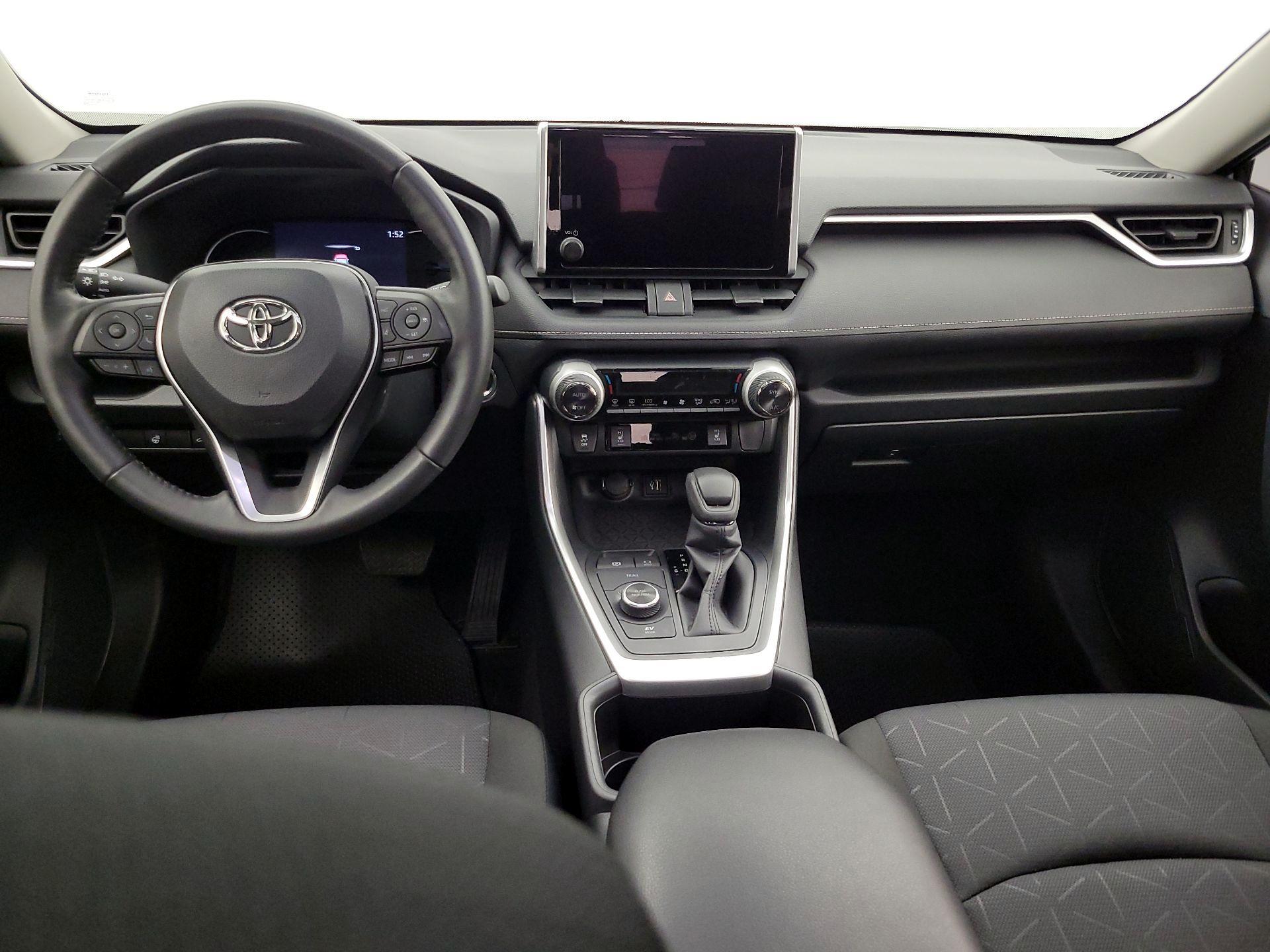 Thumbnail: 2024 Toyota RAV4 - 9