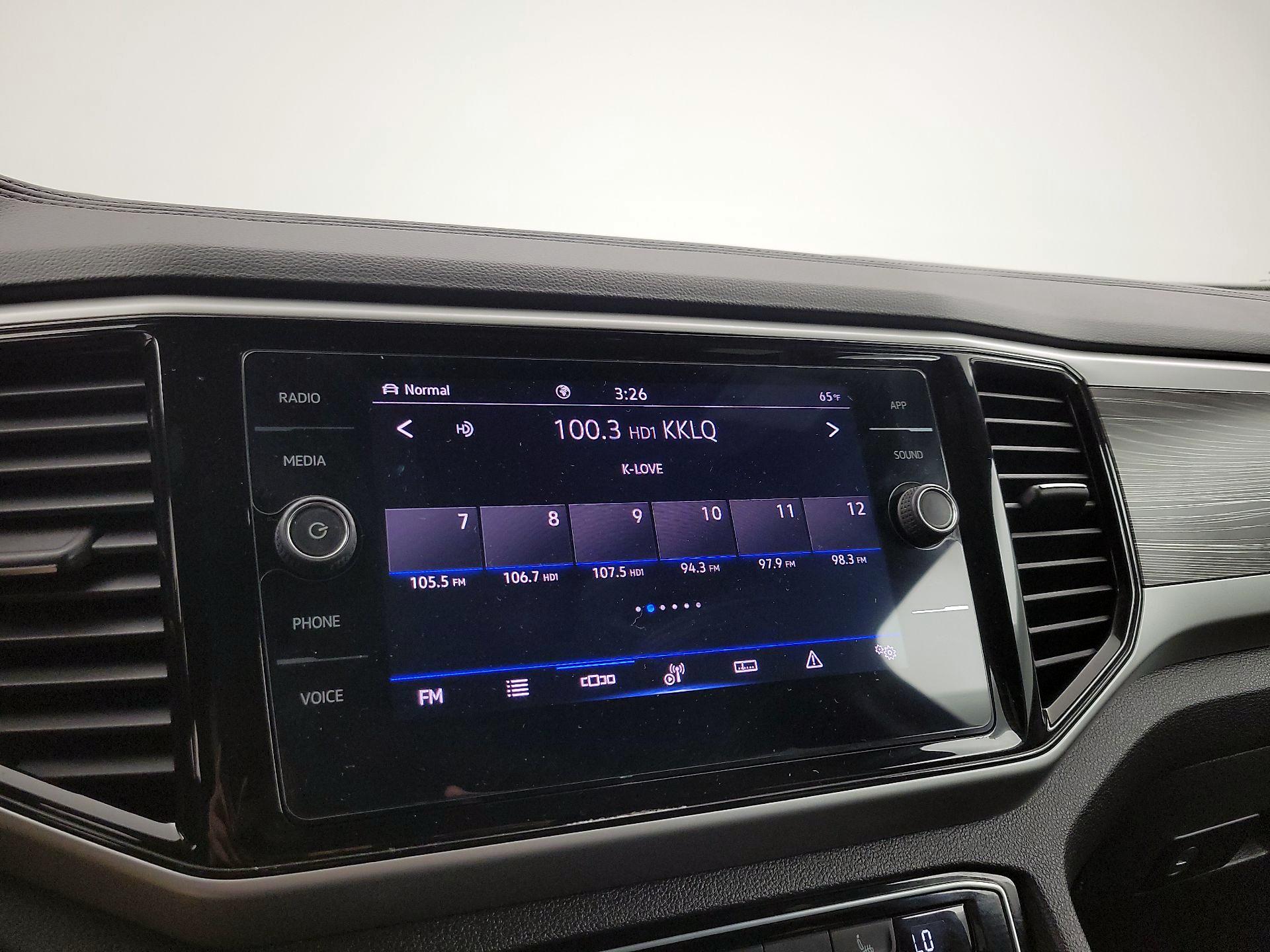 Thumbnail: 2022 Volkswagen Atlas - 15