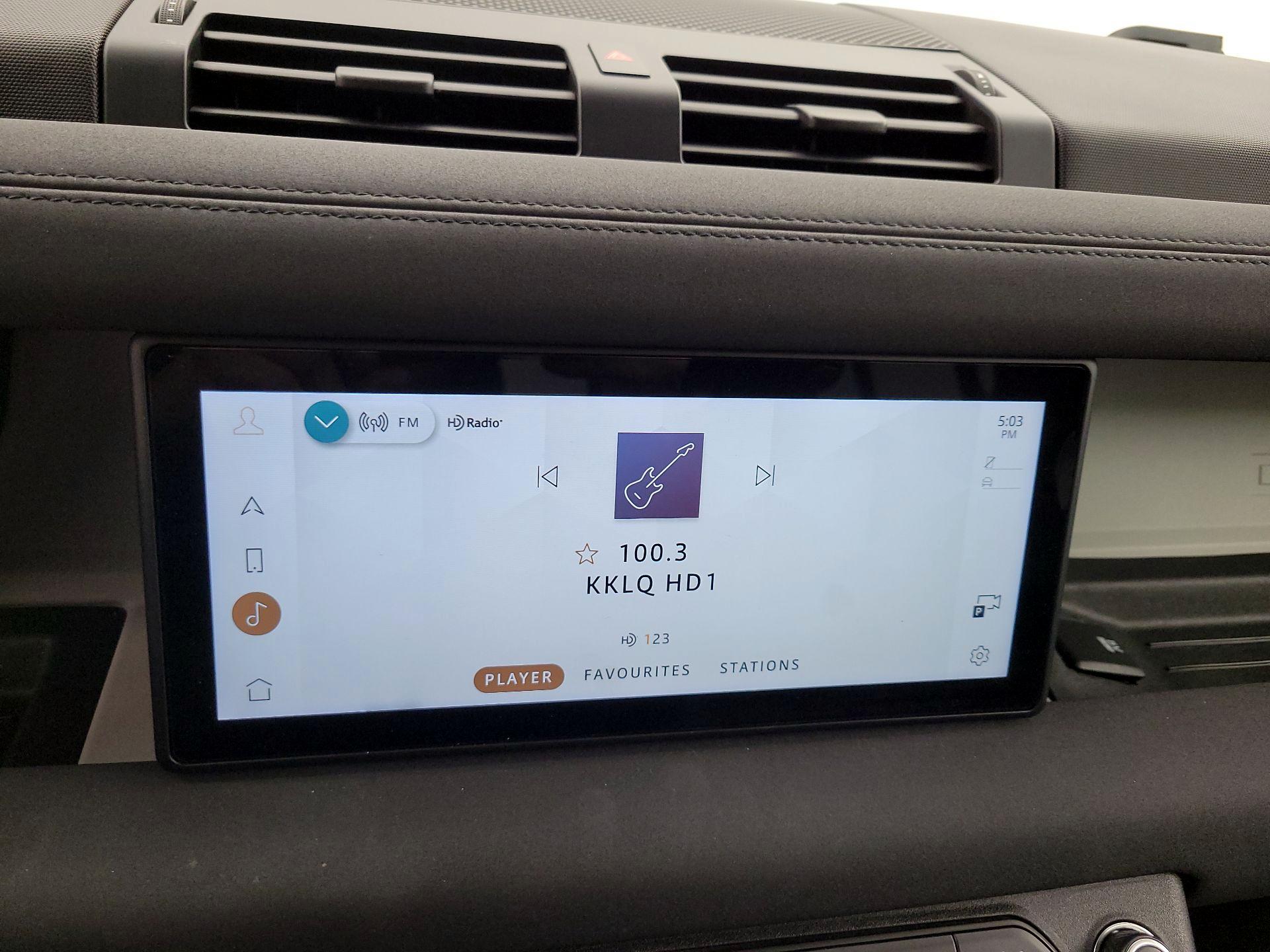 Thumbnail: 2023 Land Rover Defender - 16