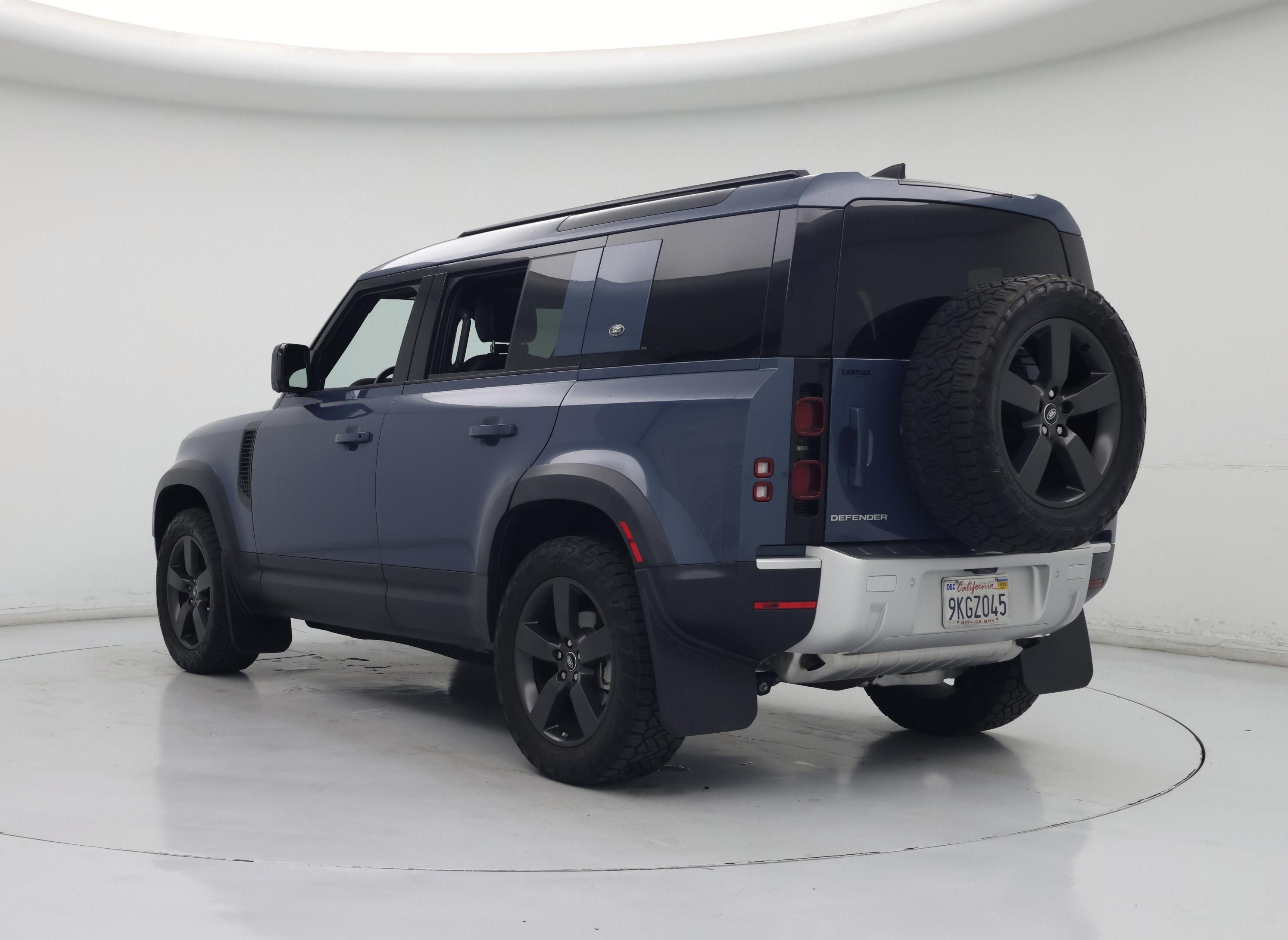 Thumbnail: 2023 Land Rover Defender - 2