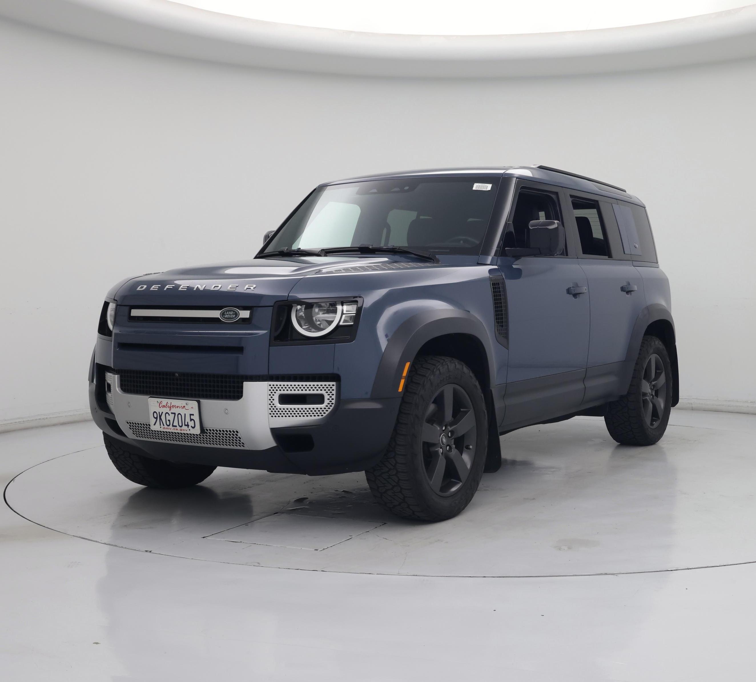 Thumbnail: 2023 Land Rover Defender - 4