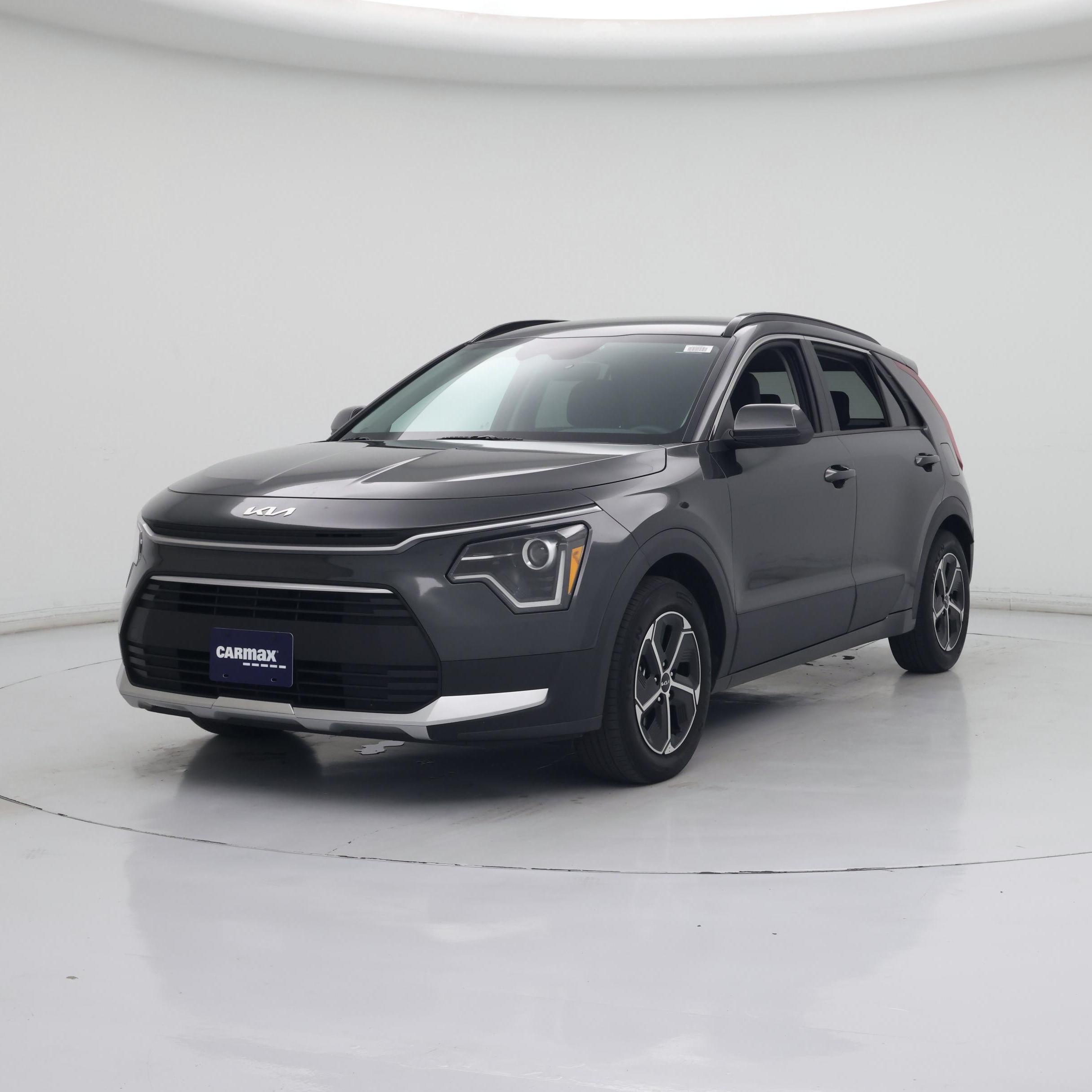 Thumbnail: 2023 Kia Niro - 4