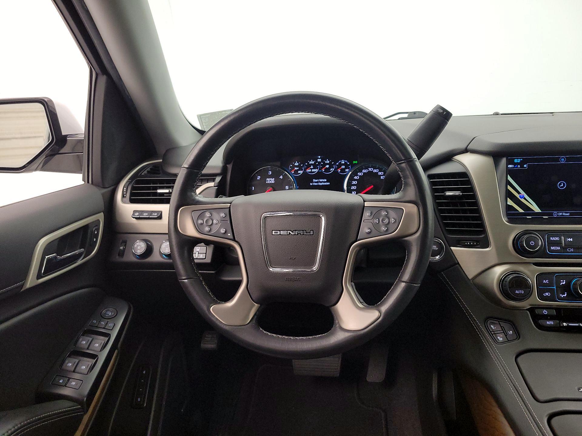 Thumbnail: 2020 GMC Yukon XL - 10