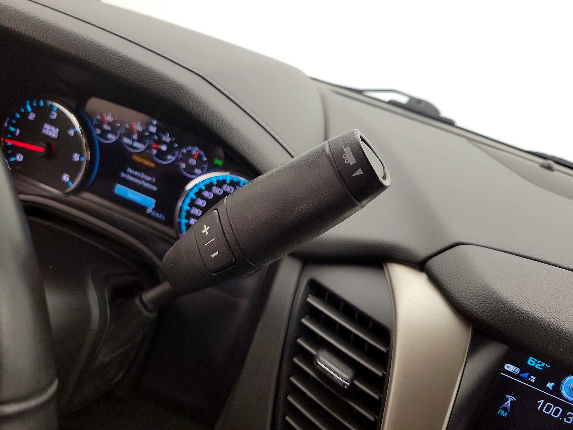 Thumbnail: 2020 GMC Yukon XL - 18