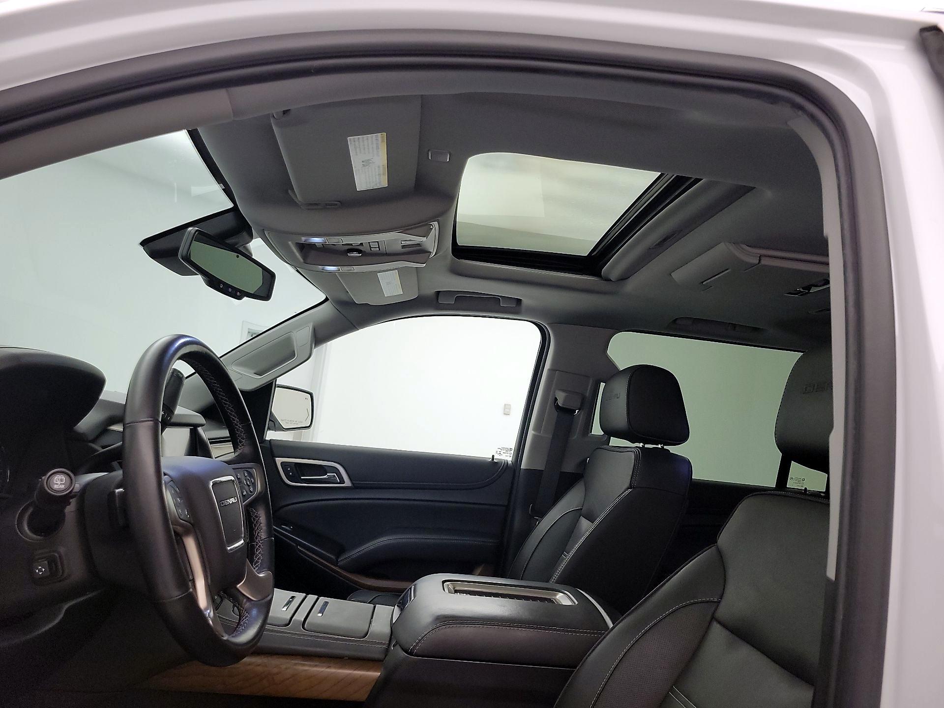 Thumbnail: 2020 GMC Yukon XL - 20