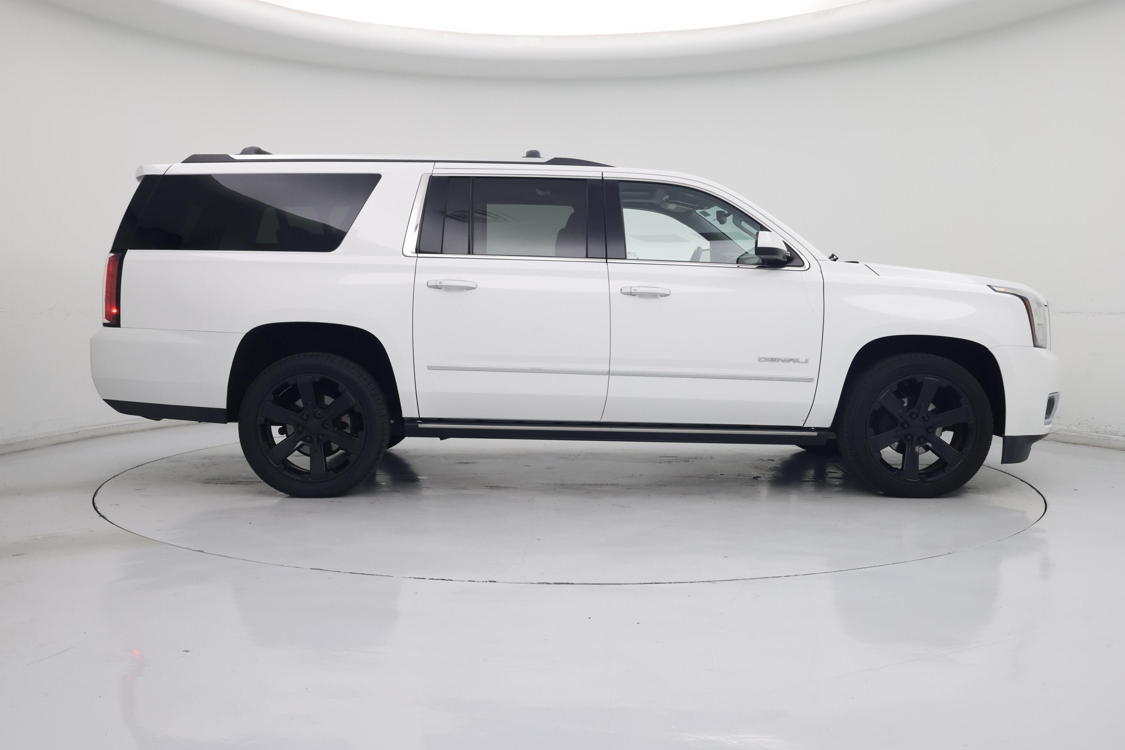 Thumbnail: 2020 GMC Yukon XL - 7