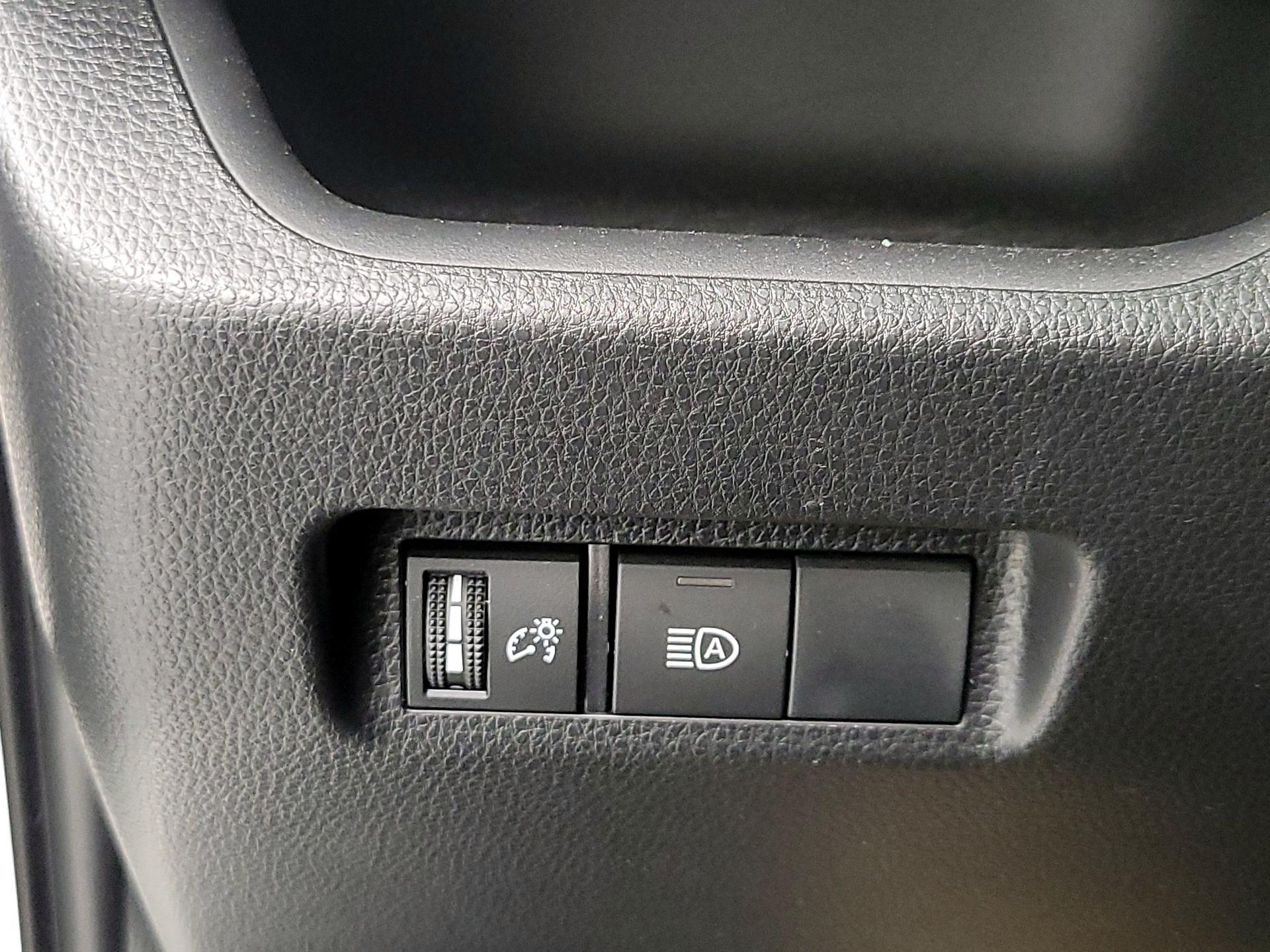 Thumbnail: 2025 Toyota RAV4 - 13