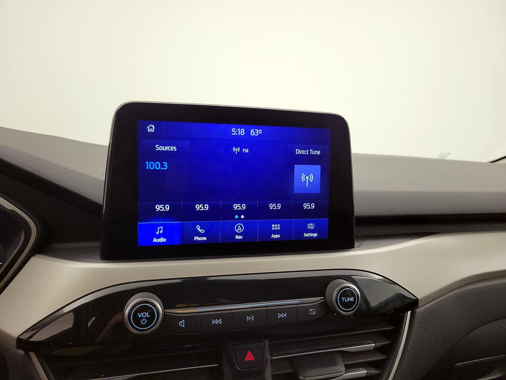 Thumbnail: 2021 Ford Escape - 16