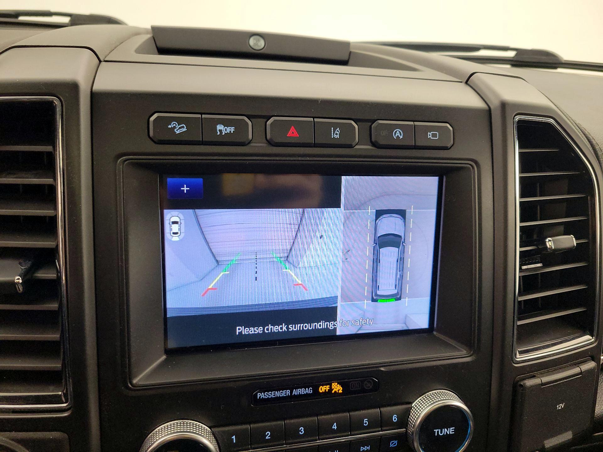 Thumbnail: 2020 Ford Expedition - 15