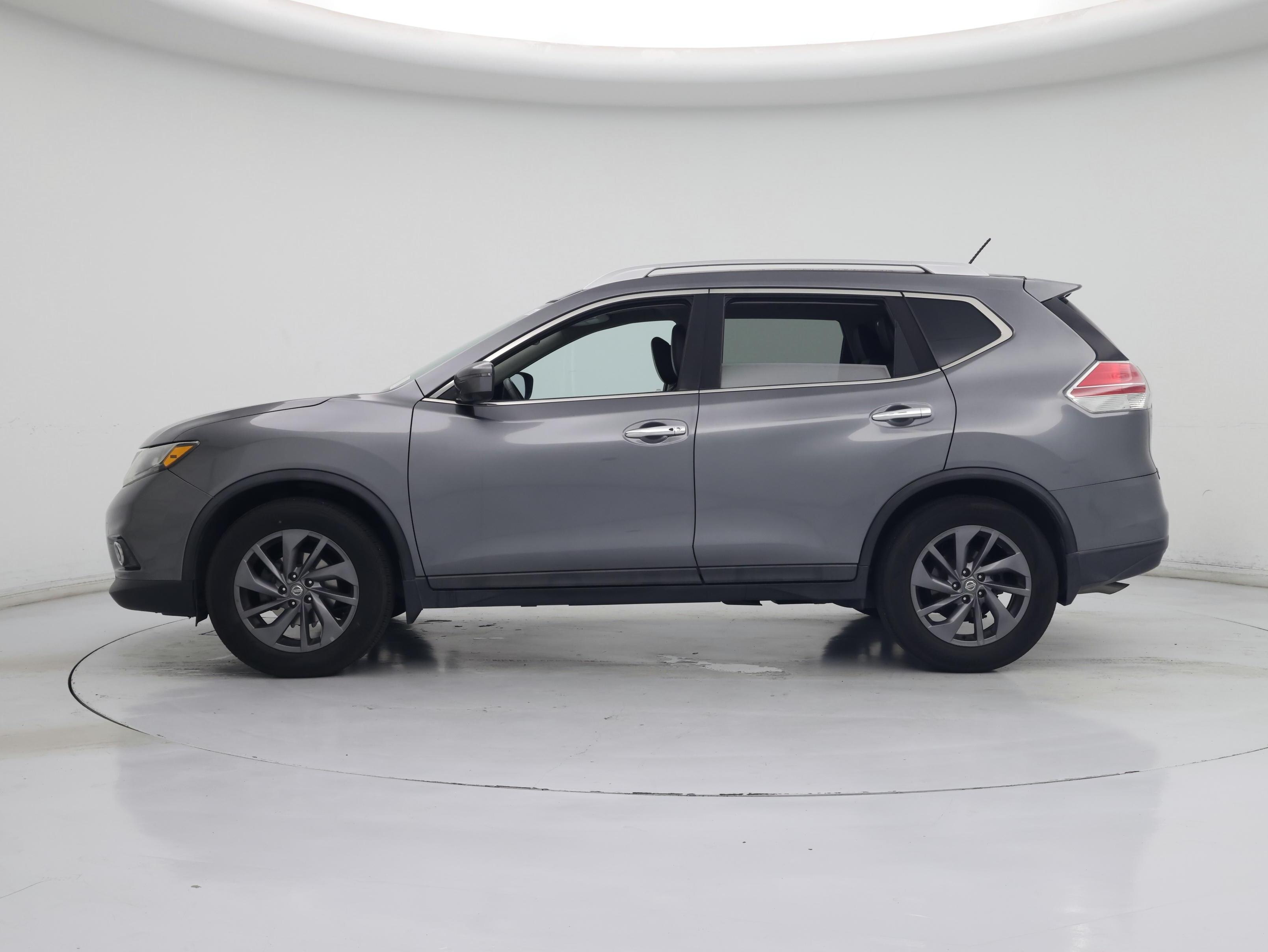 Thumbnail: 2016 Nissan Rogue - 3