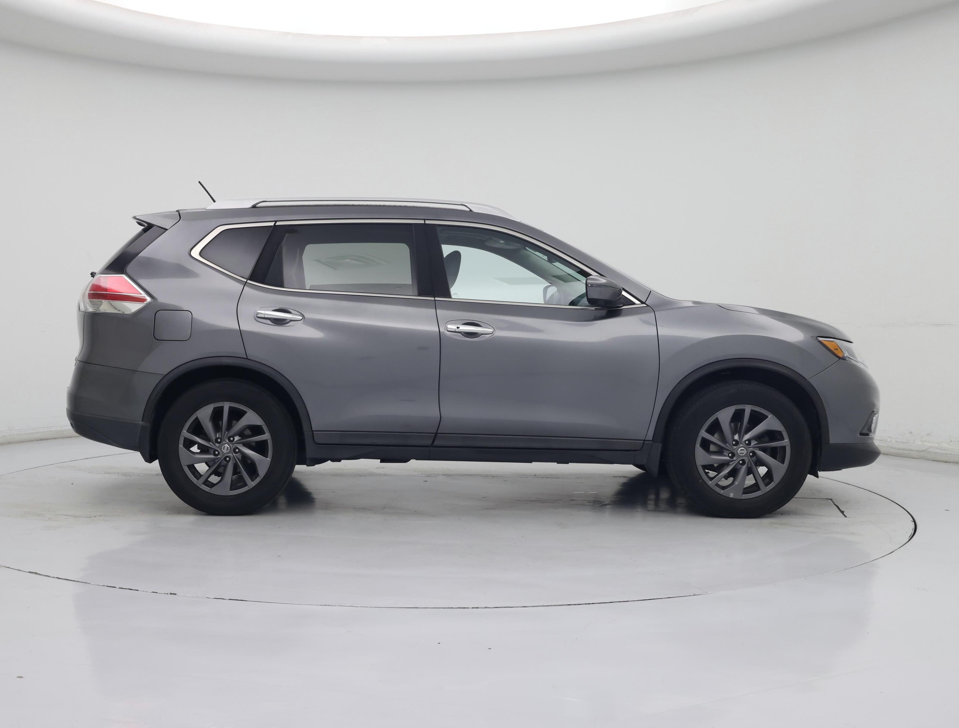 Thumbnail: 2016 Nissan Rogue - 7