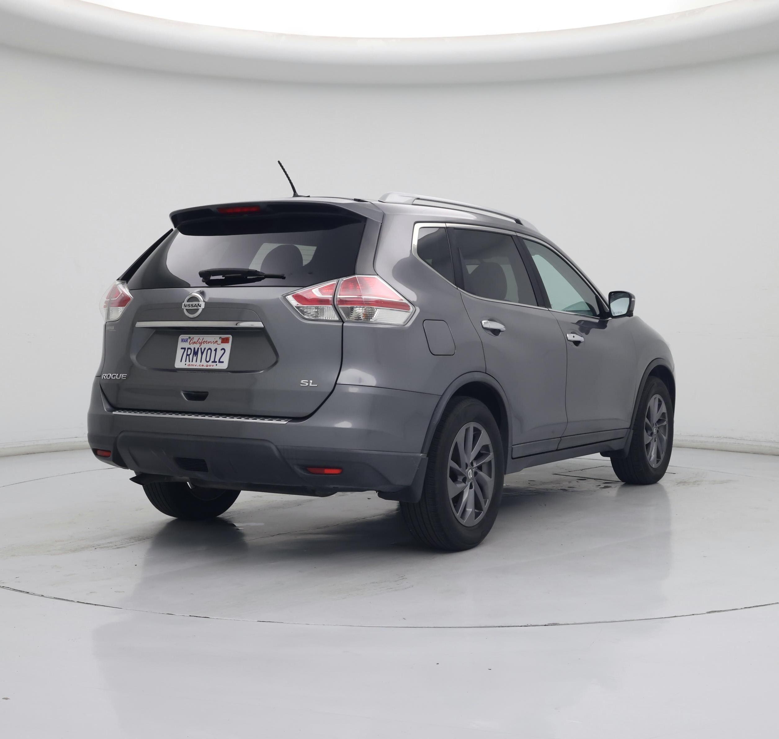 Thumbnail: 2016 Nissan Rogue - 8