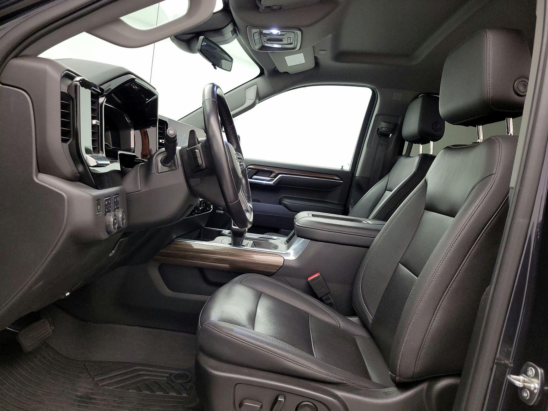 Thumbnail: 2022 Chevrolet Silverado 1500 - 11