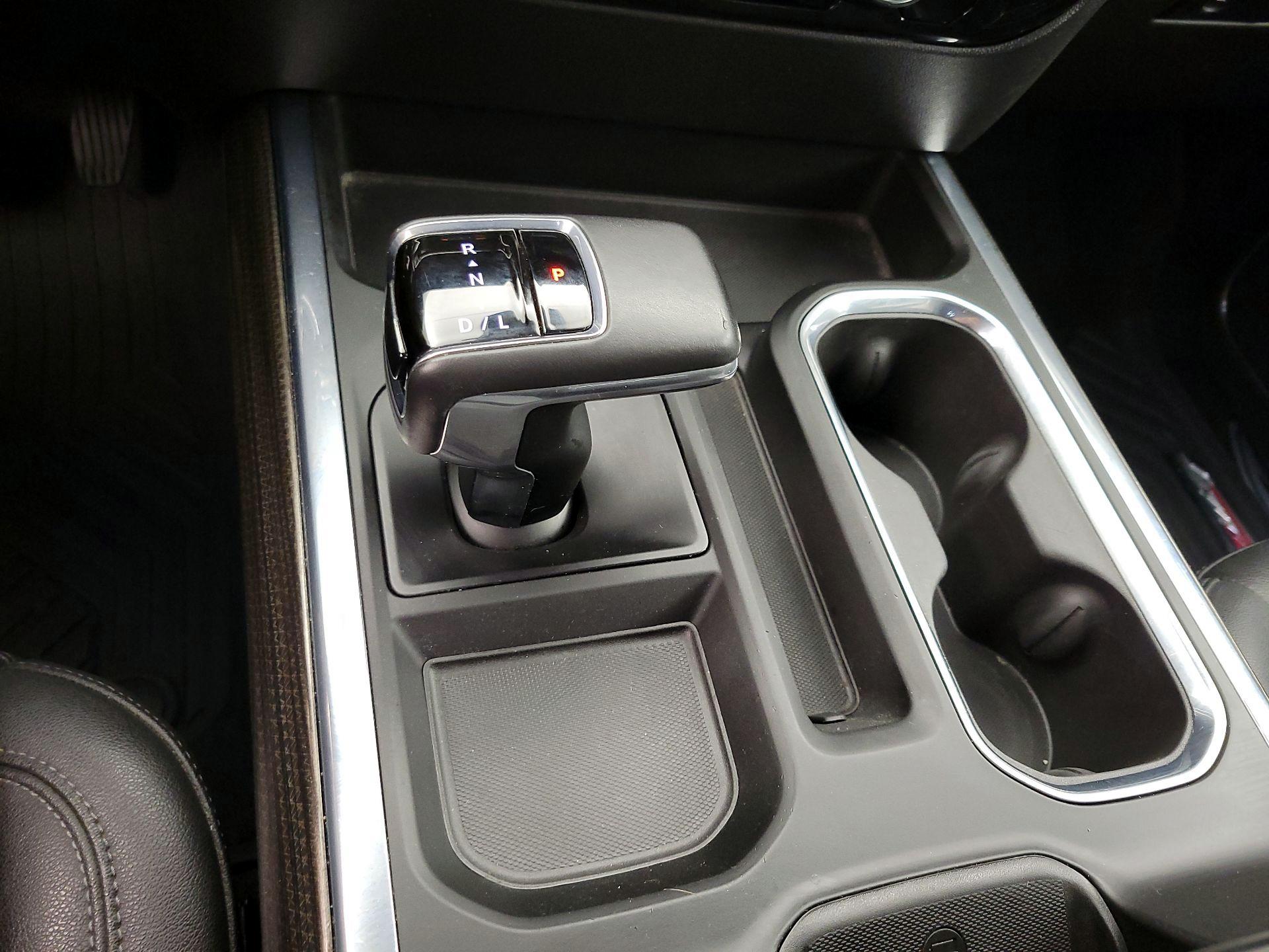 Thumbnail: 2022 Chevrolet Silverado 1500 - 18