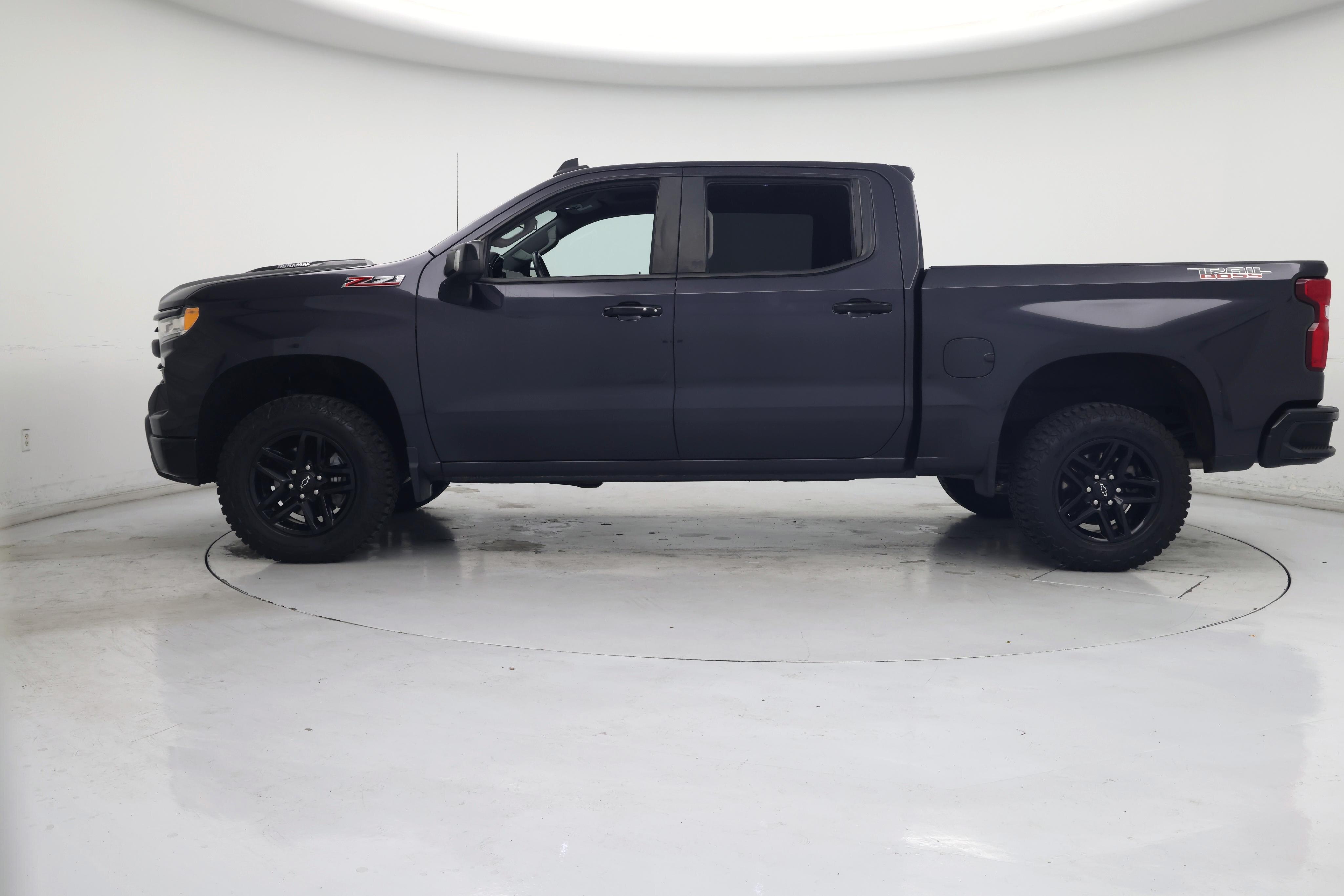 Thumbnail: 2022 Chevrolet Silverado 1500 - 3