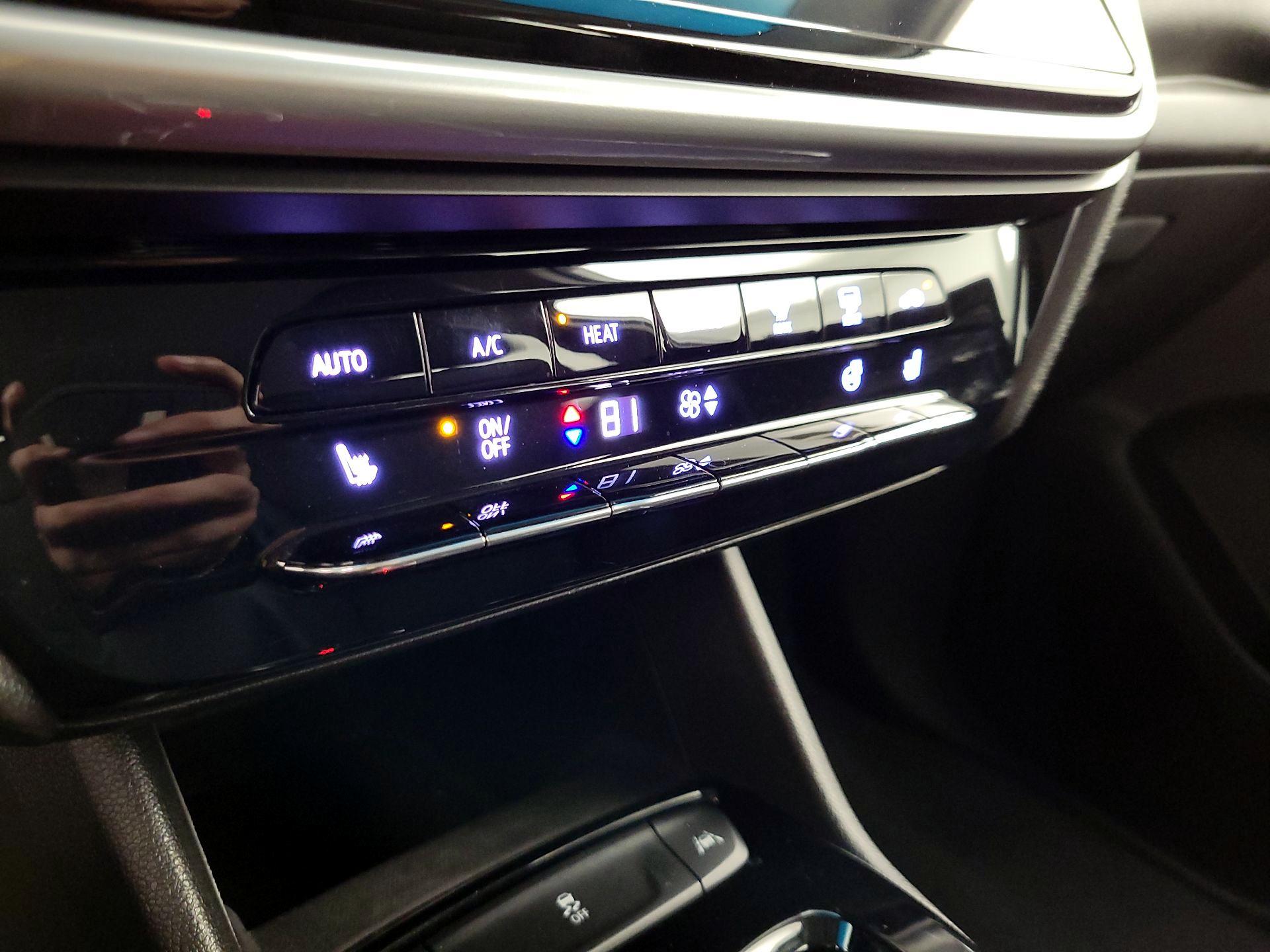 Thumbnail: 2023 Chevrolet Bolt EV - 16