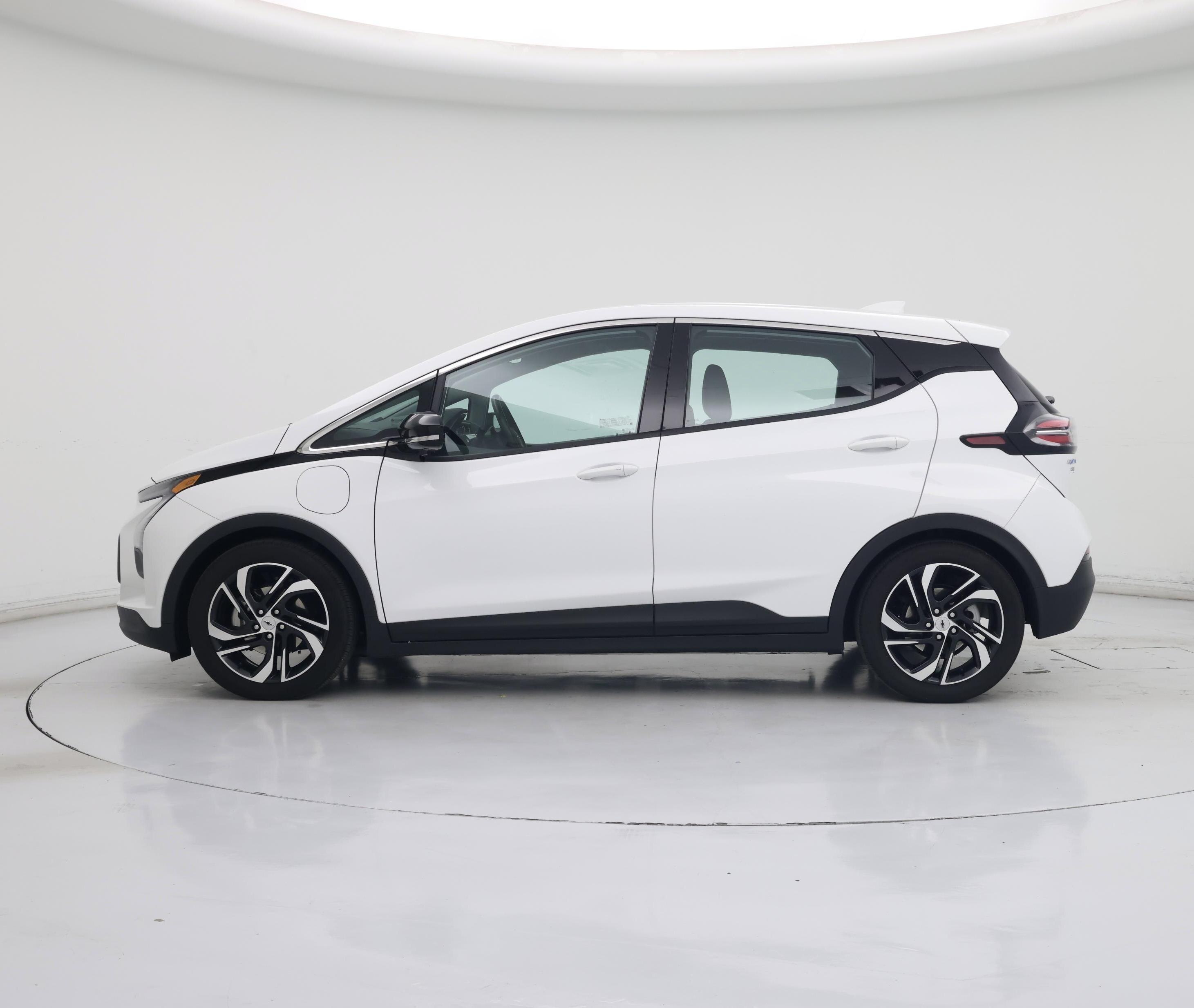 Thumbnail: 2023 Chevrolet Bolt EV - 3