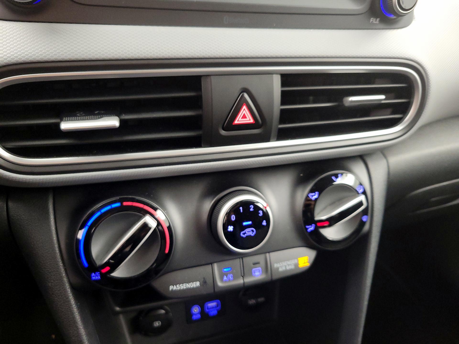 Thumbnail: 2019 Hyundai Kona - 16